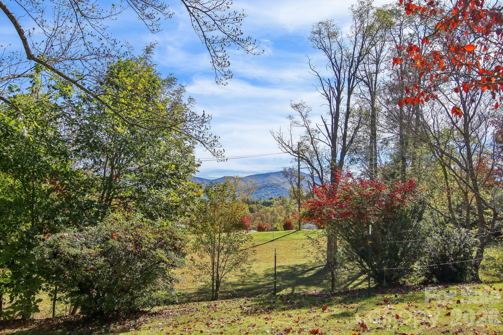 400 Will Hyatt Road — Waynesville