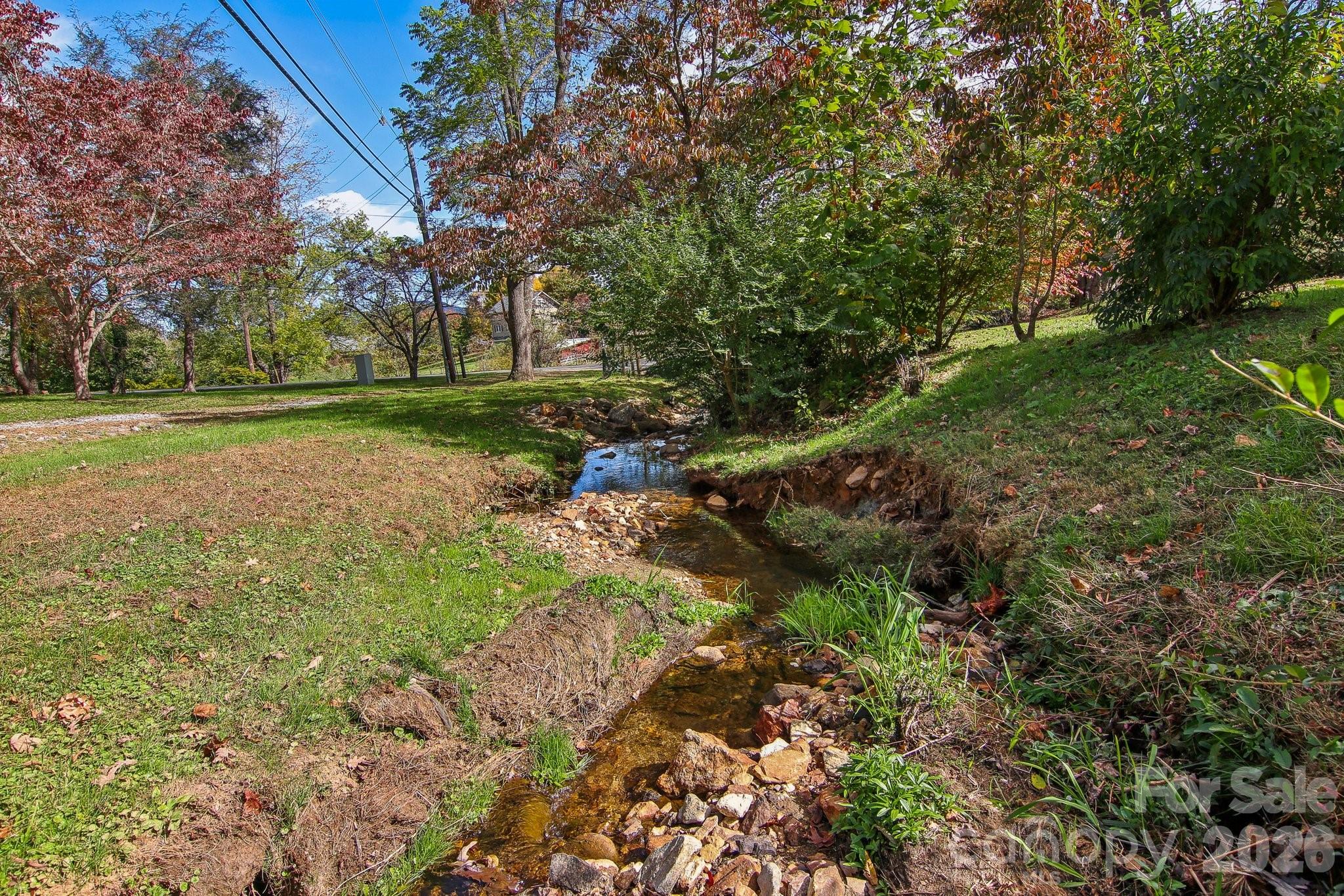 400 Will Hyatt Road — Waynesville