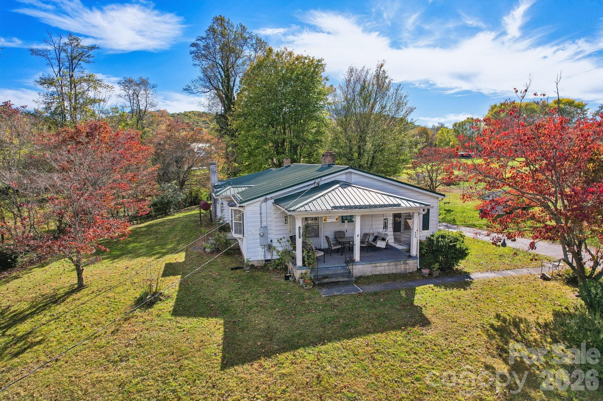 400 Will Hyatt Road — Waynesville