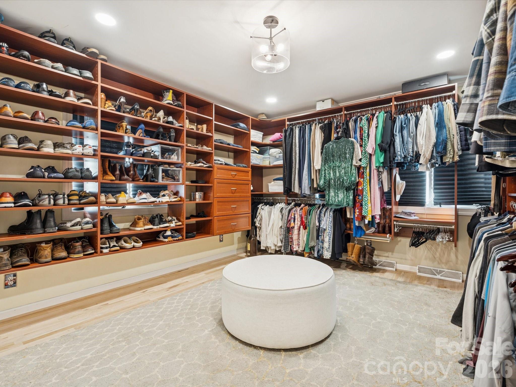 438 Country Club Acres Drive — Shelby