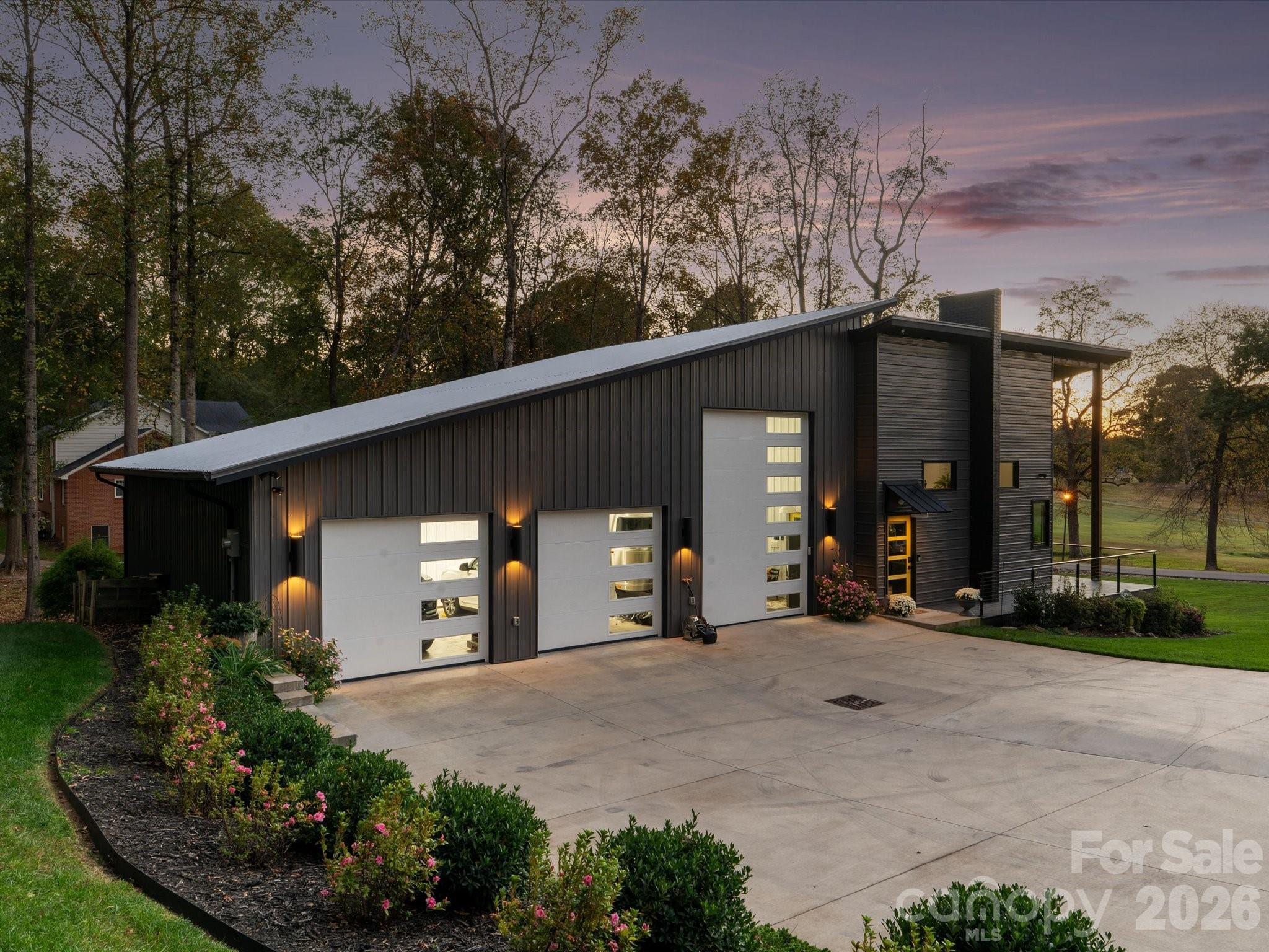 438 Country Club Acres Drive — Shelby