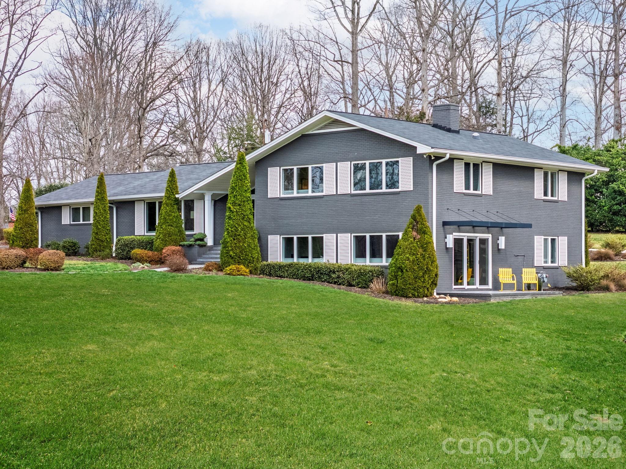 438 Country Club Acres Drive — Shelby