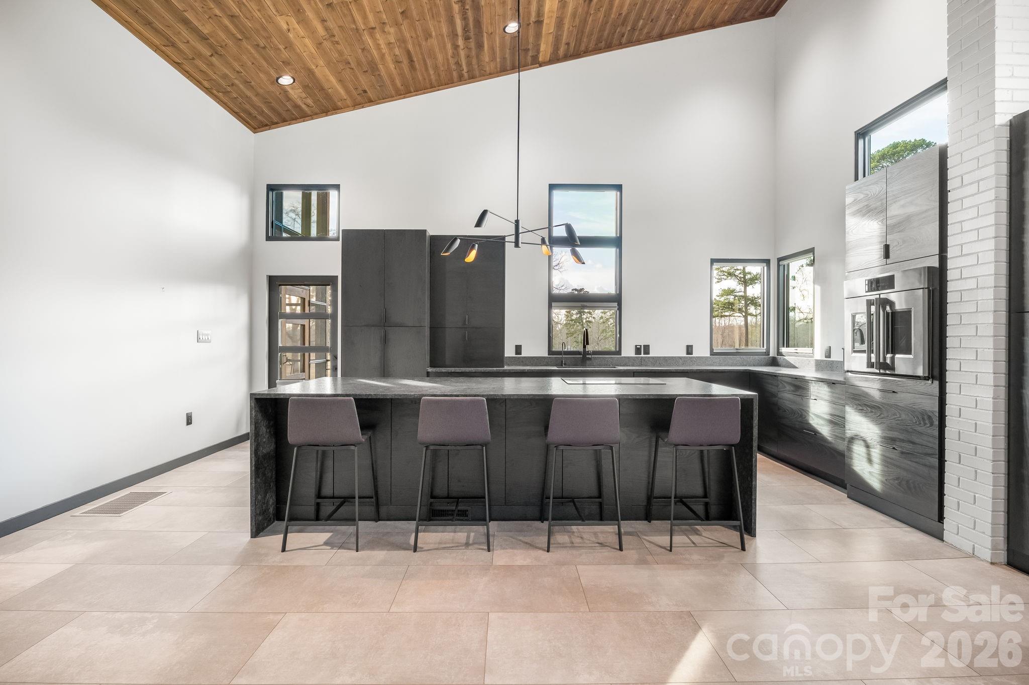 438 Country Club Acres Drive — Shelby