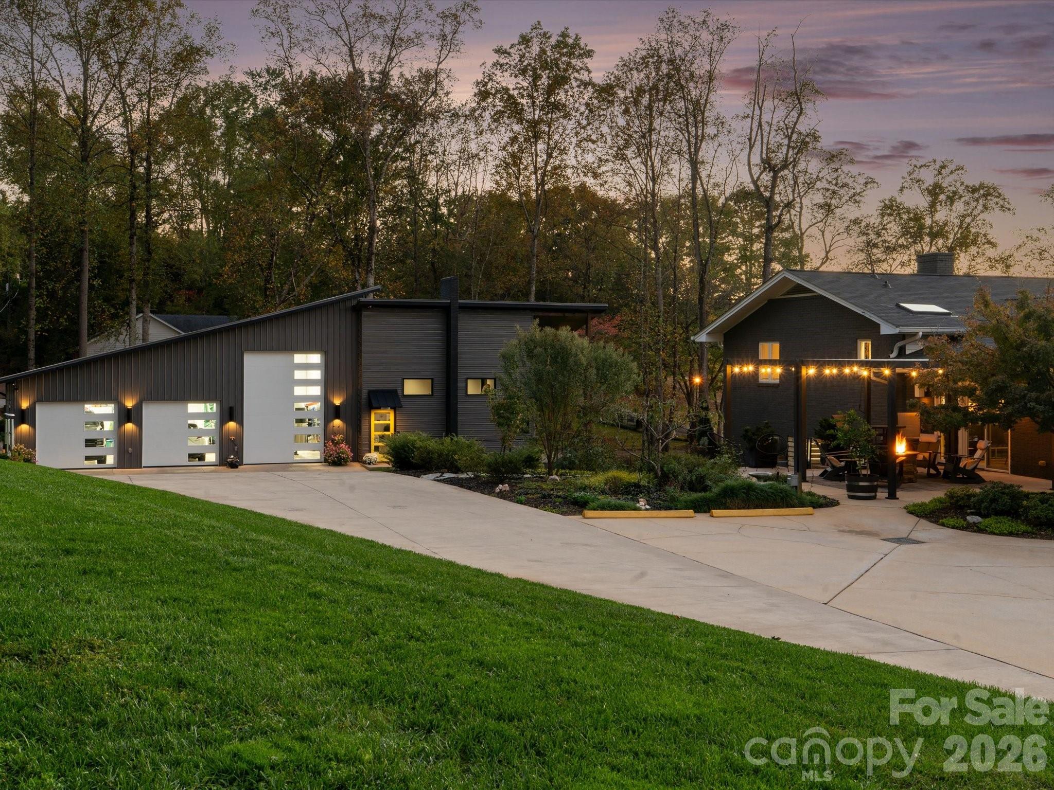 438 Country Club Acres Drive — Shelby