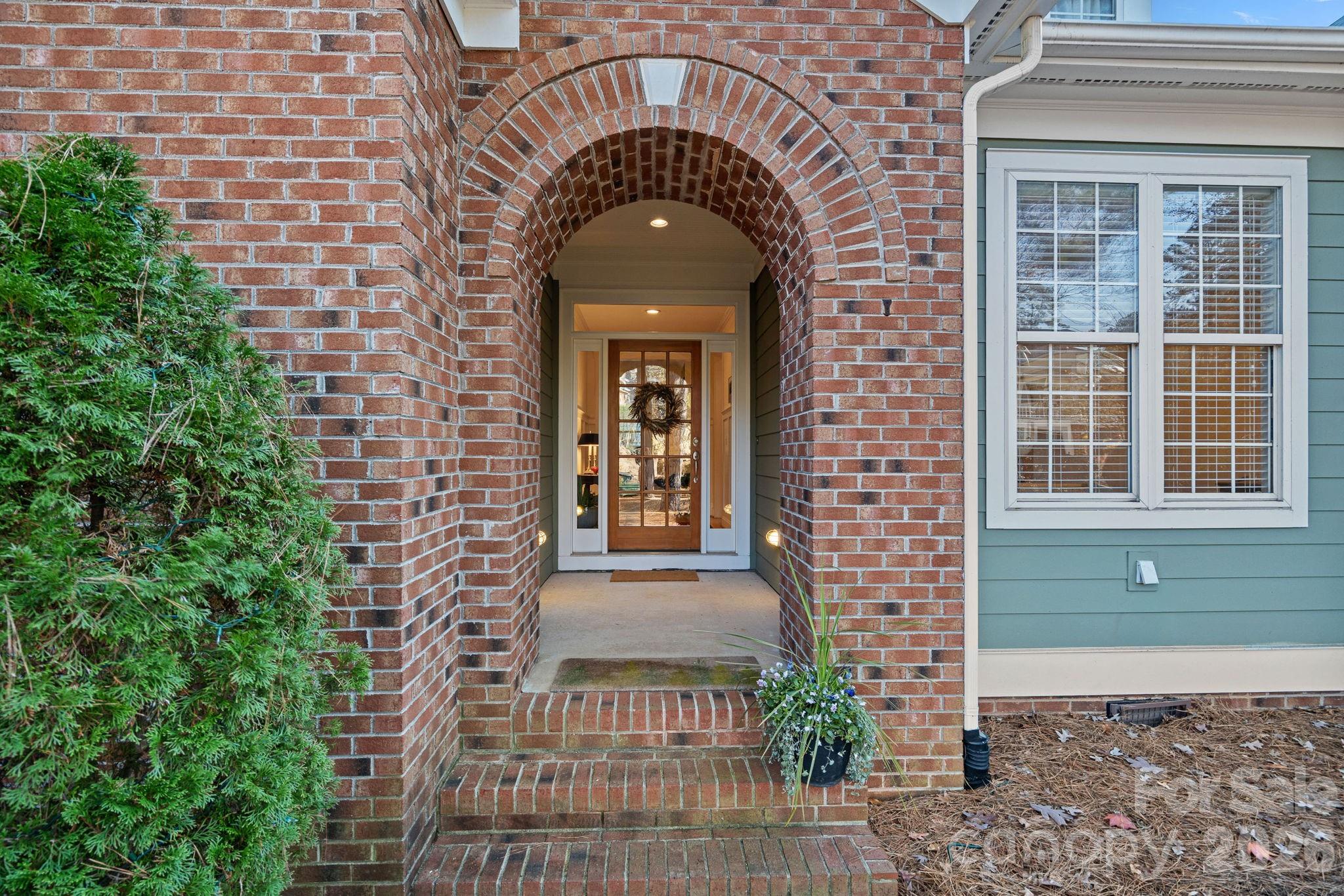 21307 Island Forest Drive — Cornelius