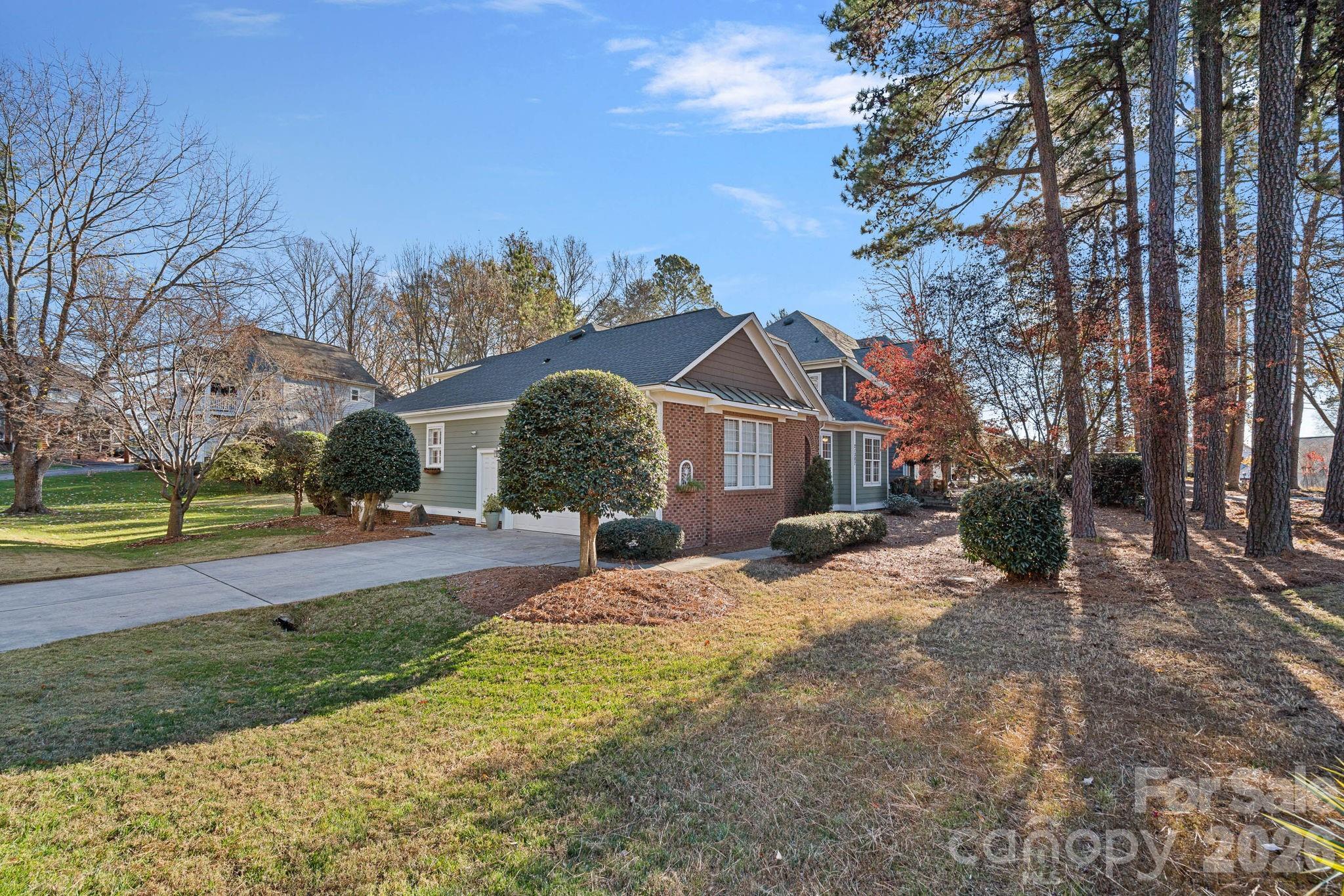 21307 Island Forest Drive — Cornelius