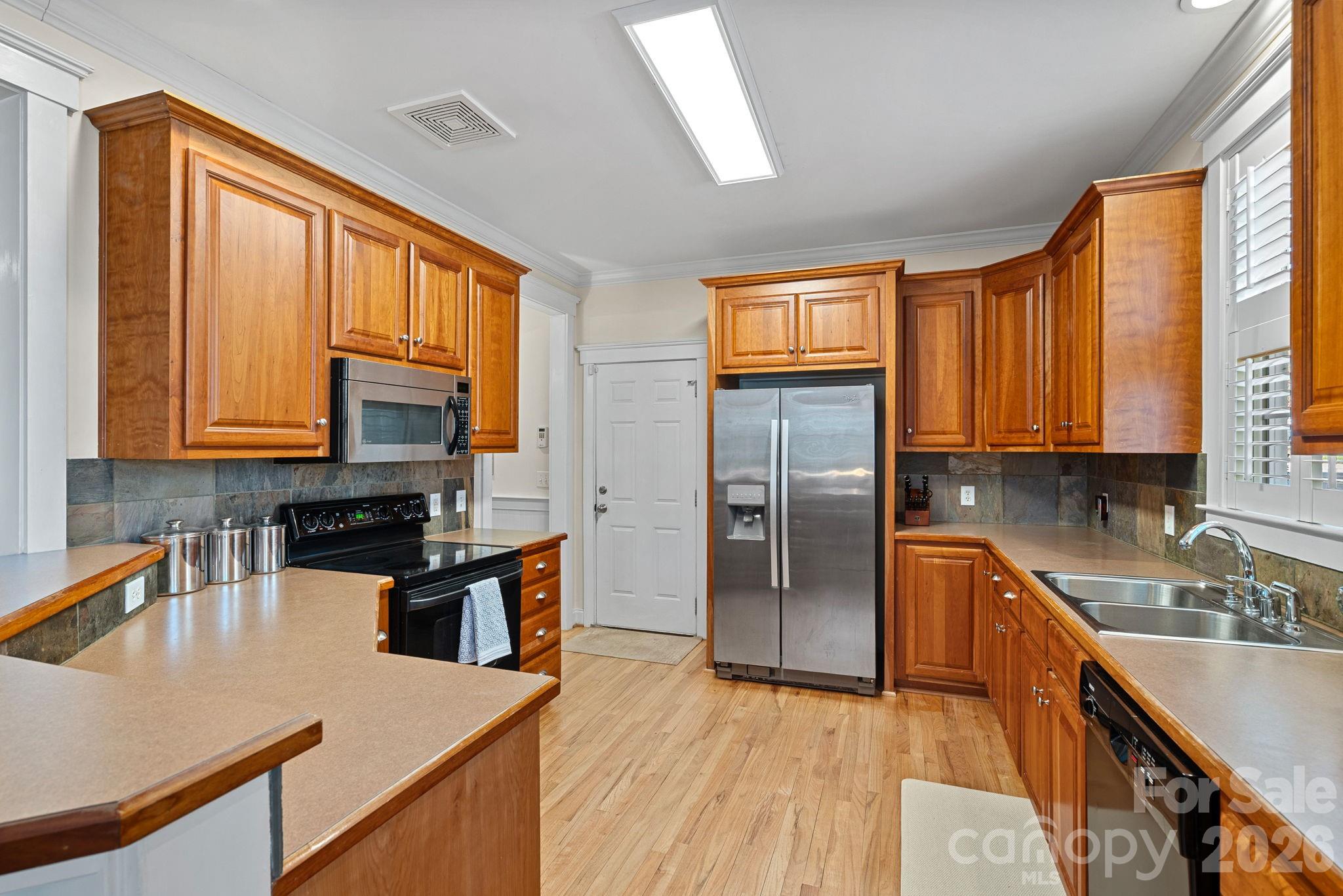 21307 Island Forest Drive — Cornelius