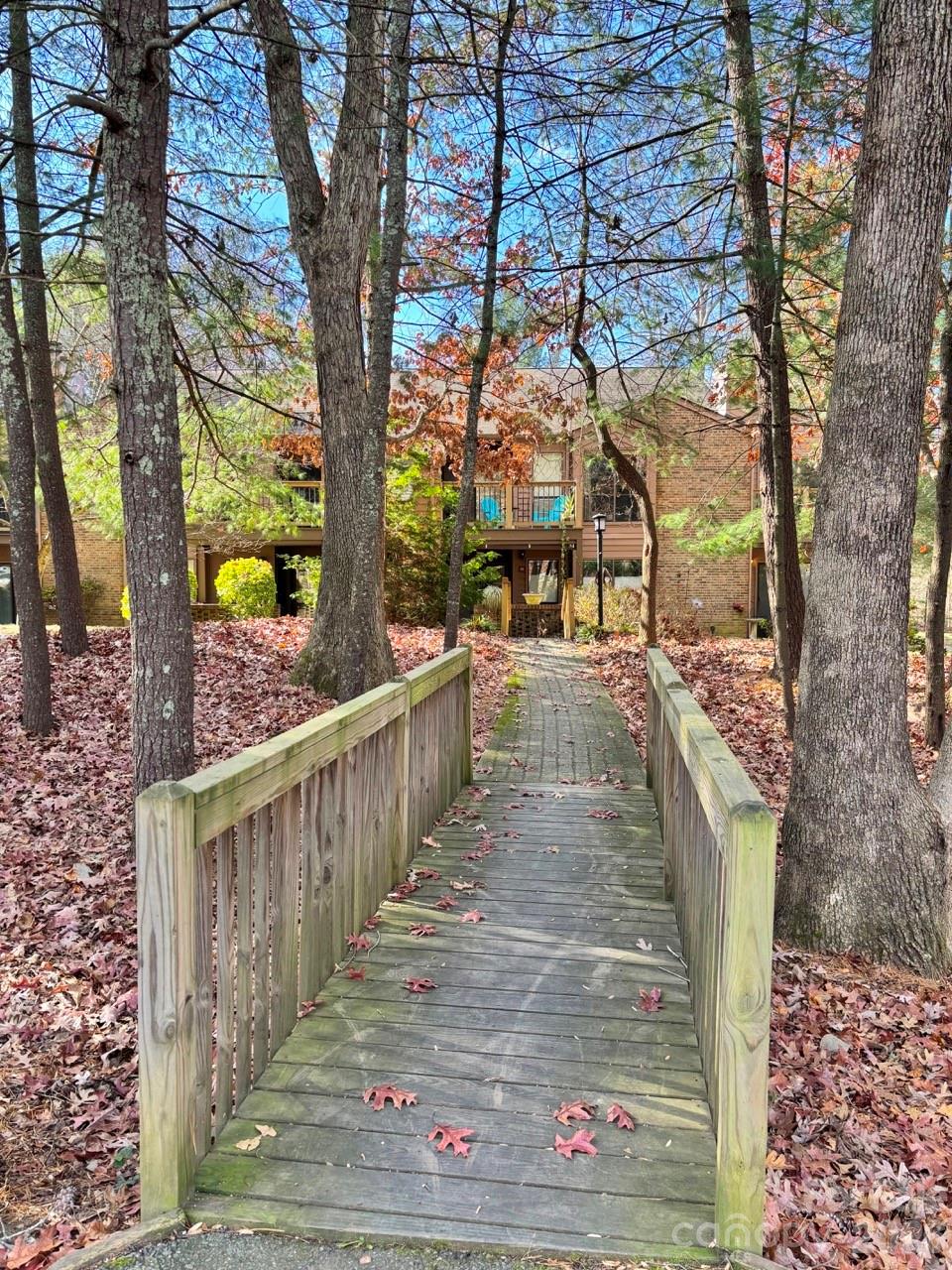 50 Ravencroft Lane — Asheville