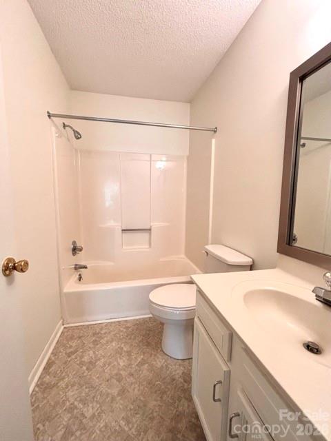 50 Ravencroft Lane — Asheville