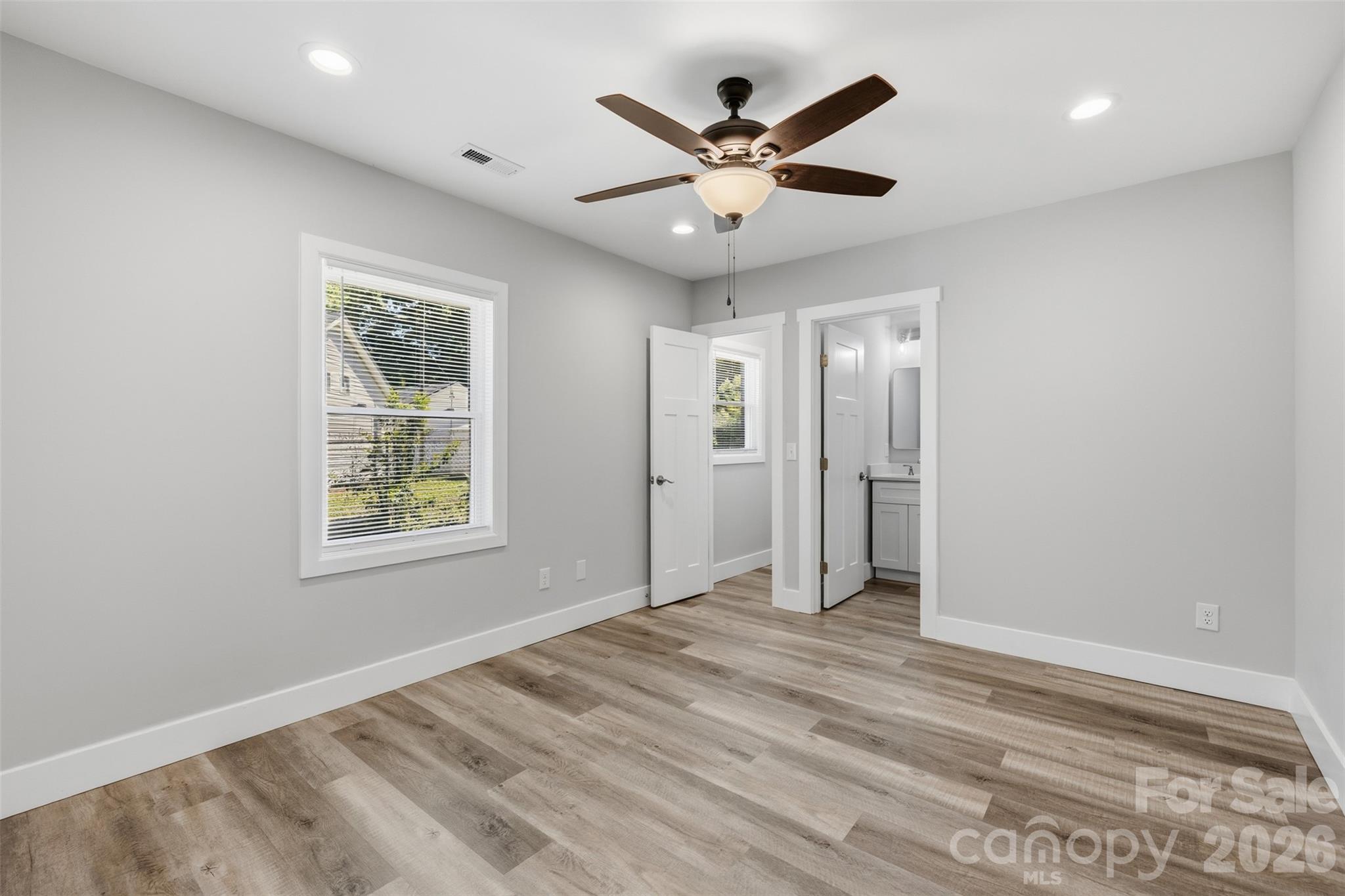 2414 Dickens Avenue — Charlotte