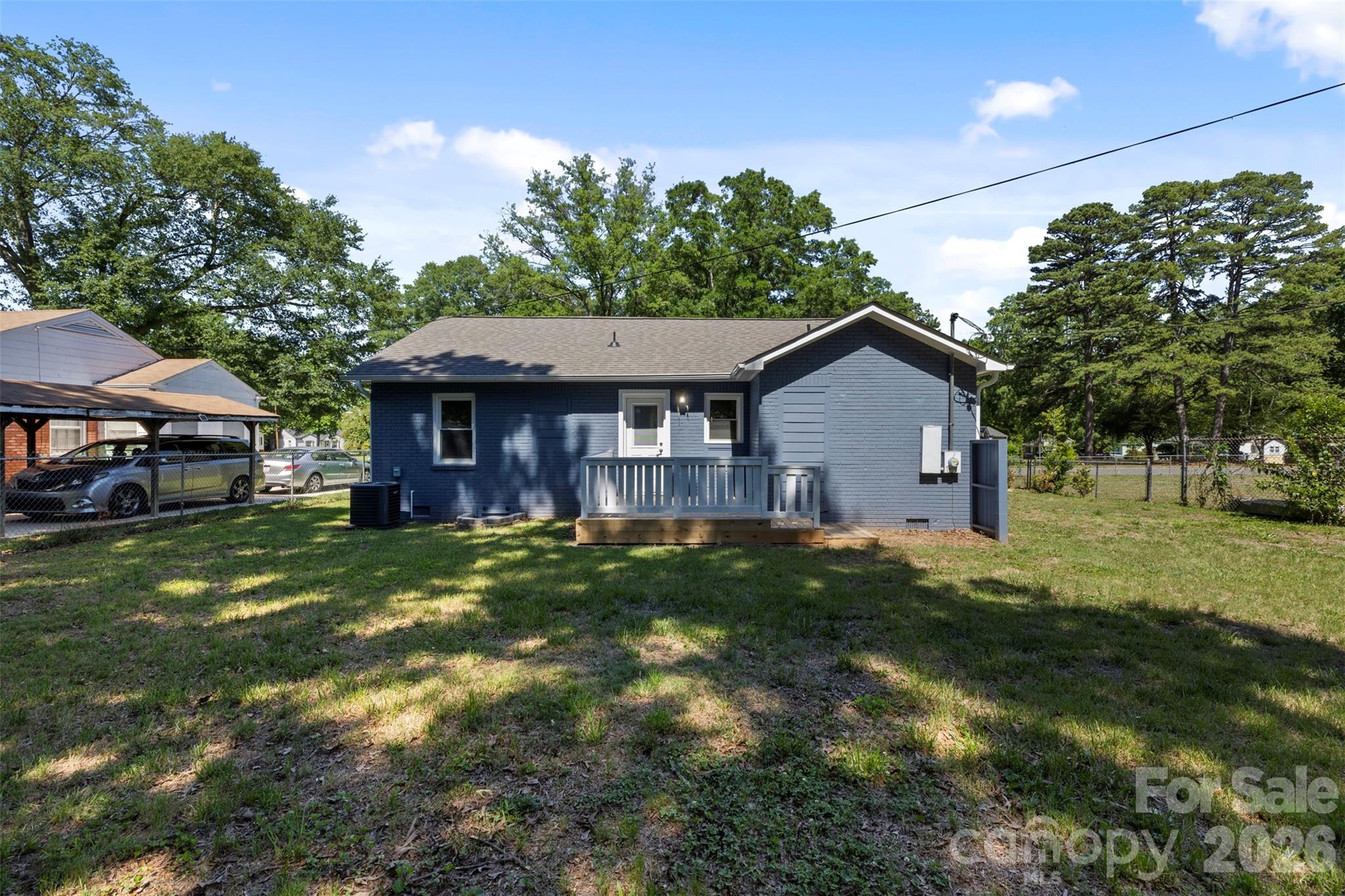 2414 Dickens Avenue — Charlotte