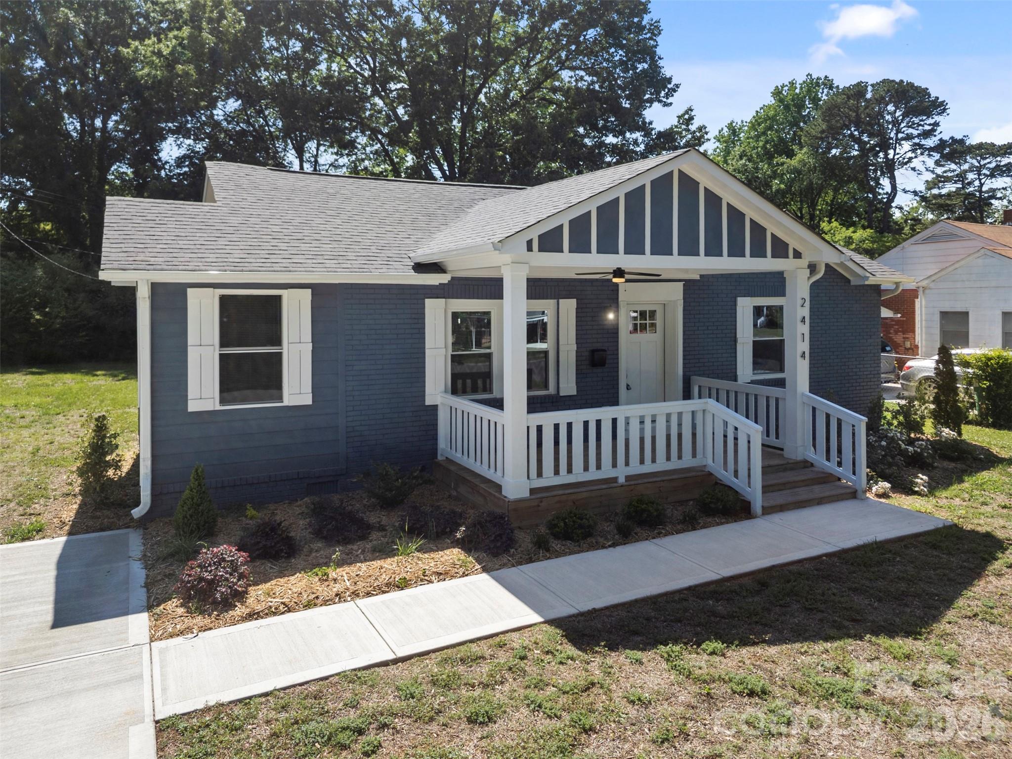 2414 Dickens Avenue — Charlotte