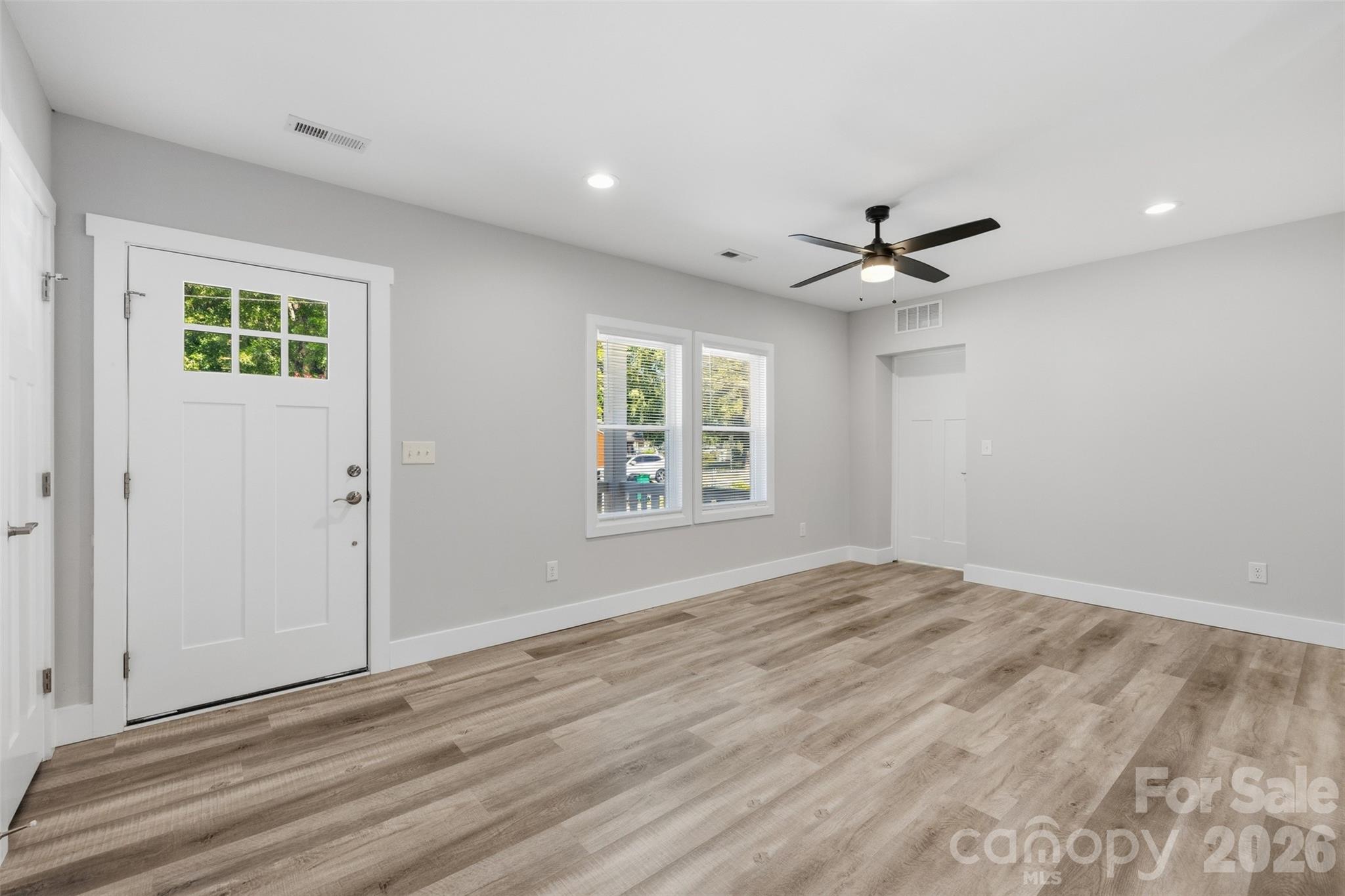 2414 Dickens Avenue — Charlotte