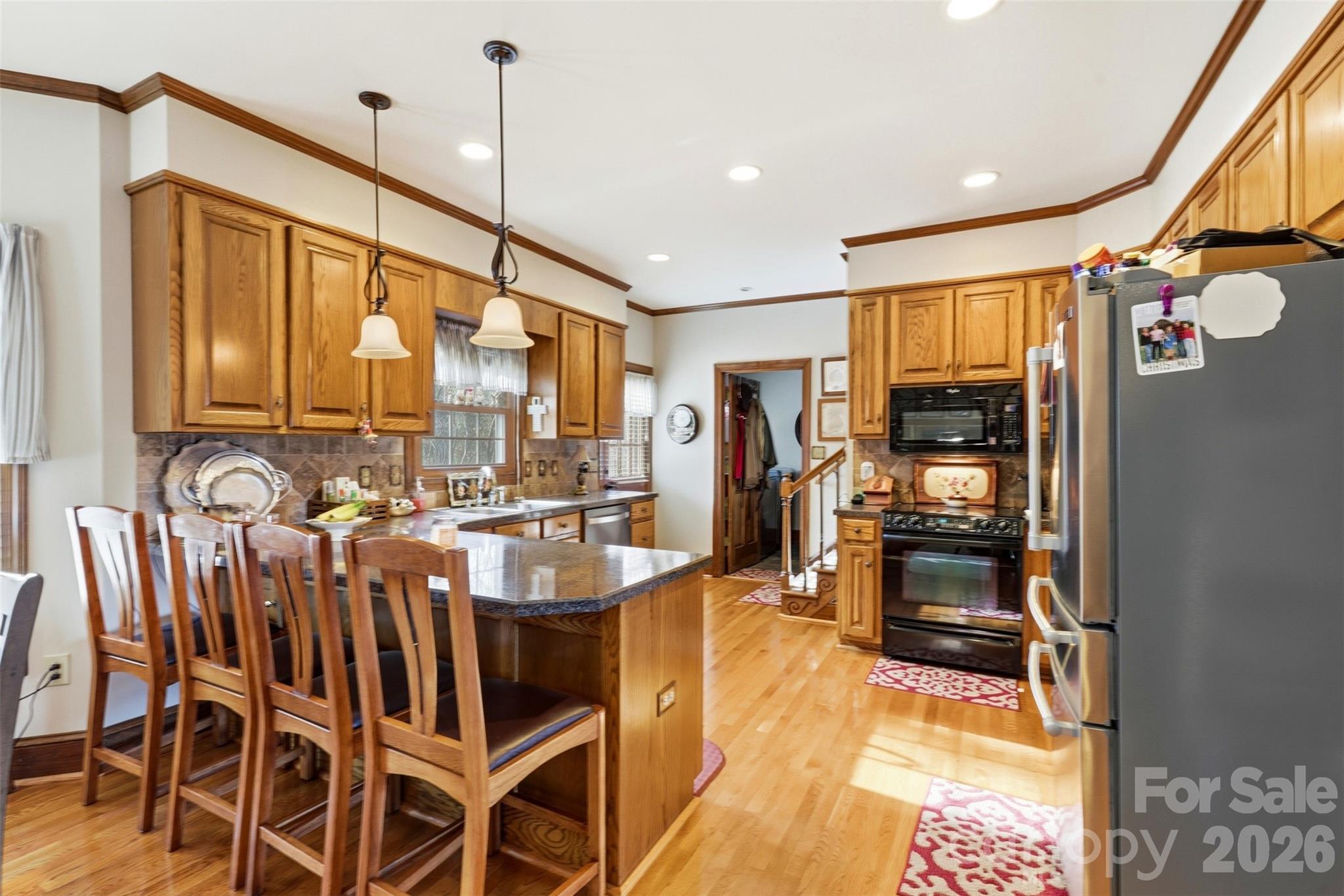 1600 Thornhill Drive — Monroe