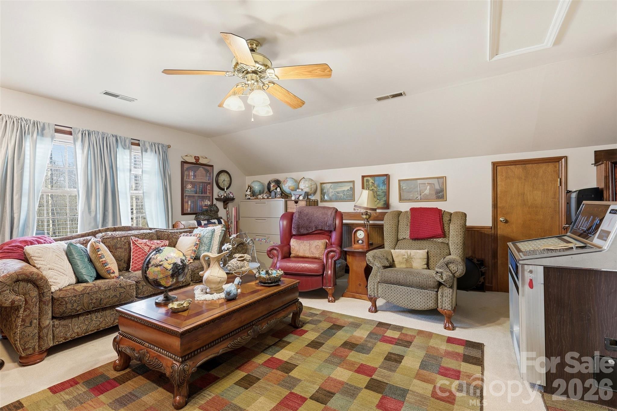 1600 Thornhill Drive — Monroe