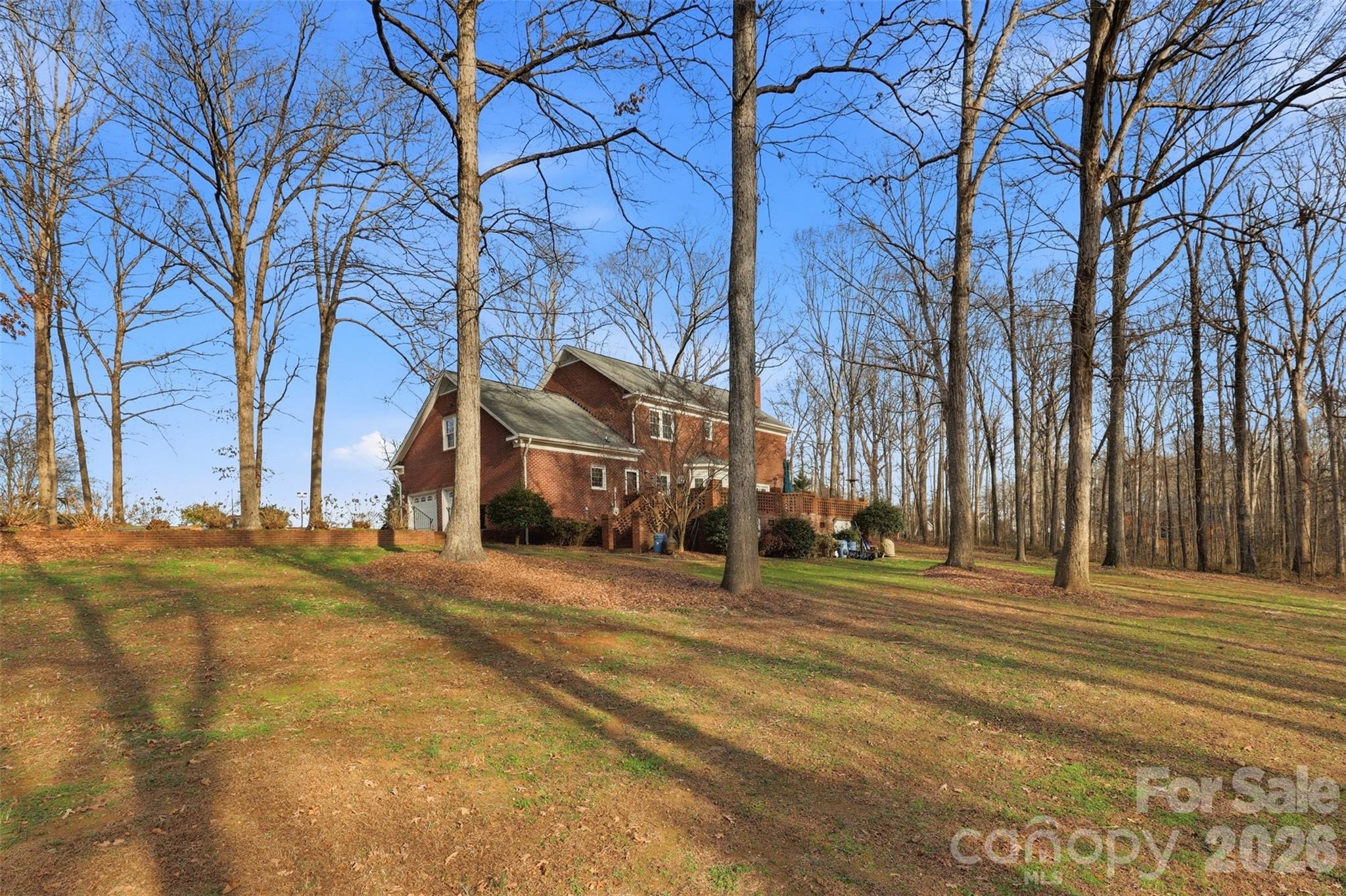 1600 Thornhill Drive — Monroe