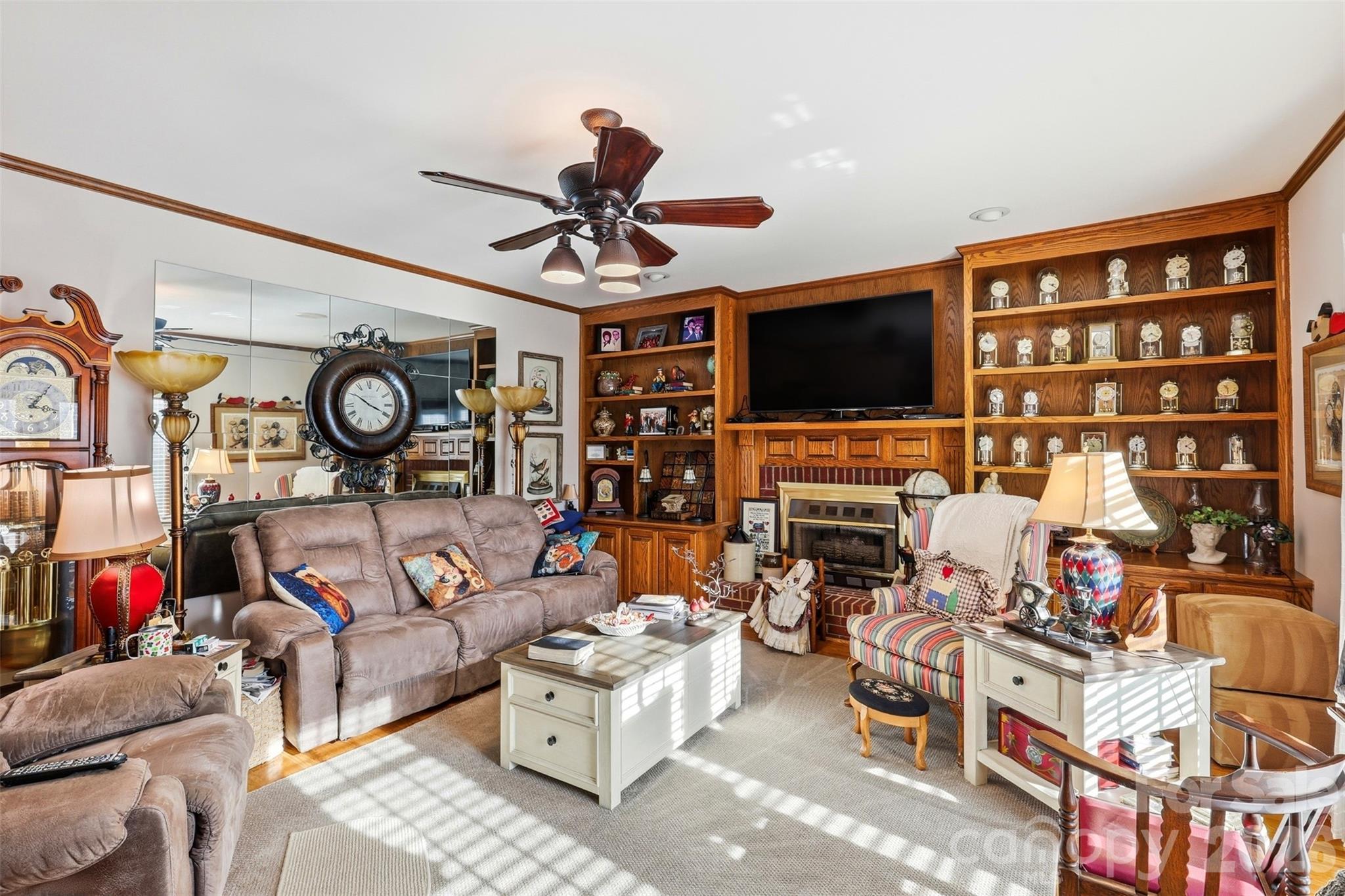 1600 Thornhill Drive — Monroe