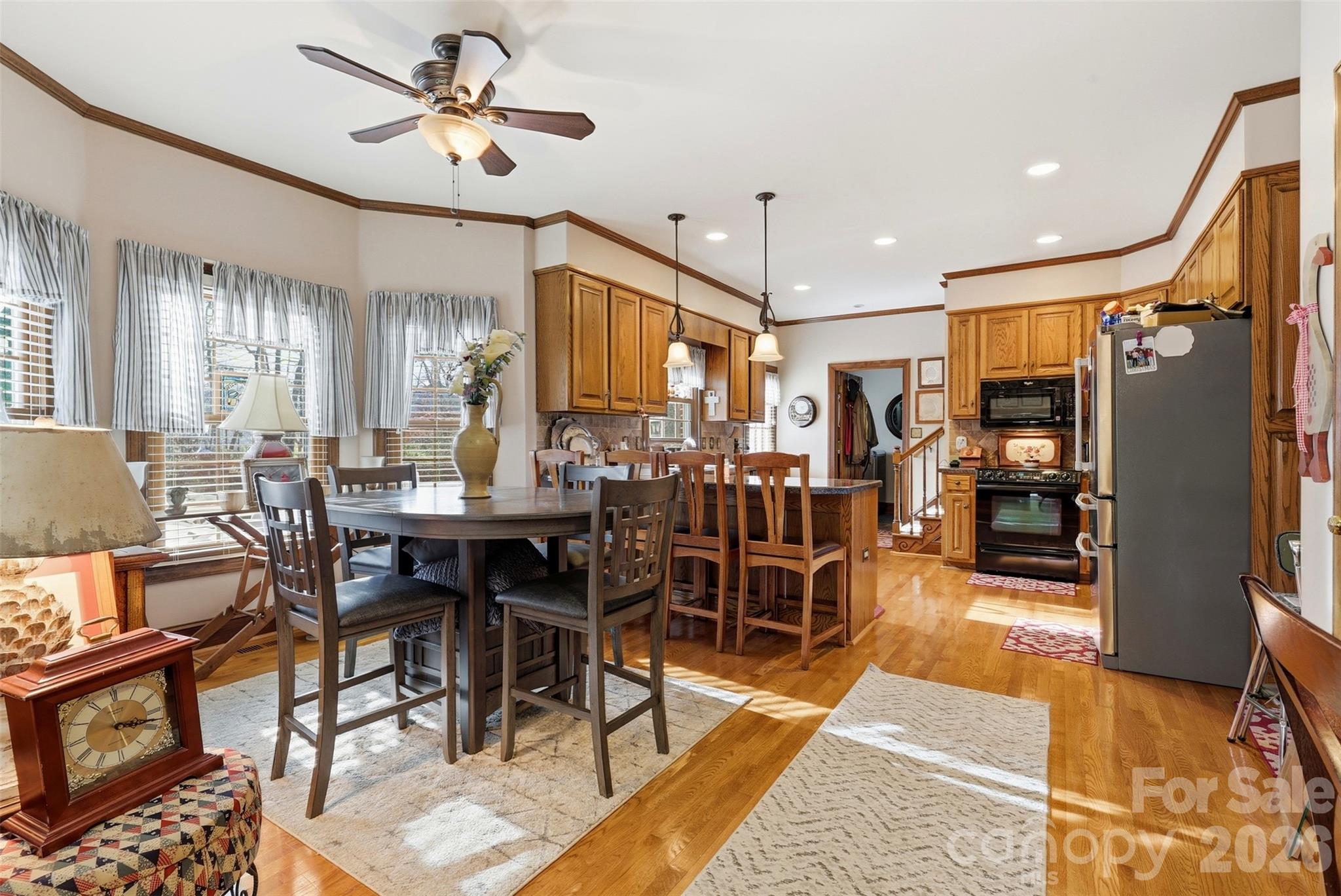 1600 Thornhill Drive — Monroe