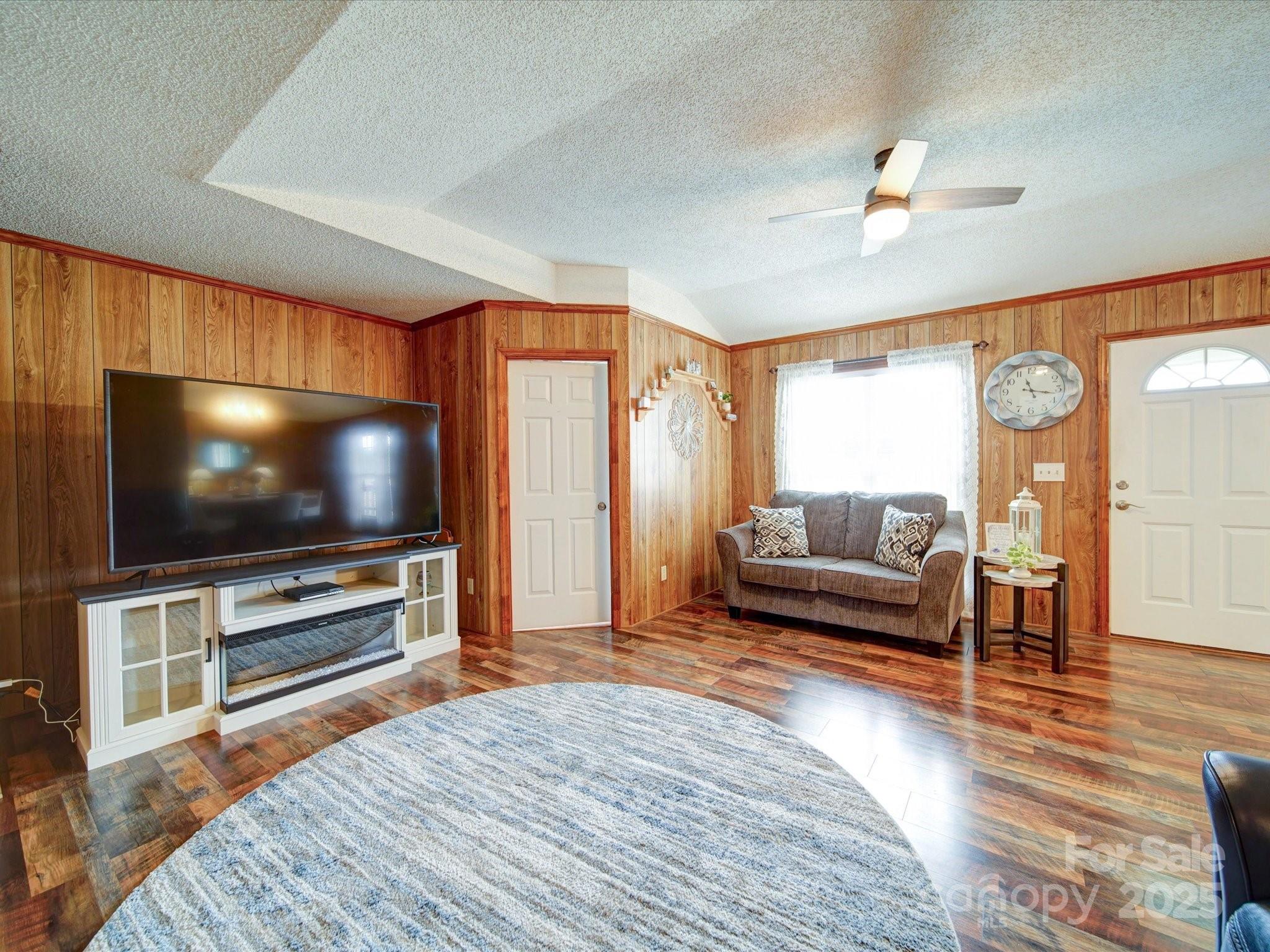 4115 Jenkins Road — Marshville
