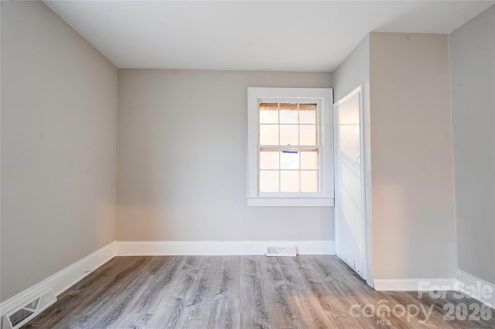704 Earl Road — Shelby