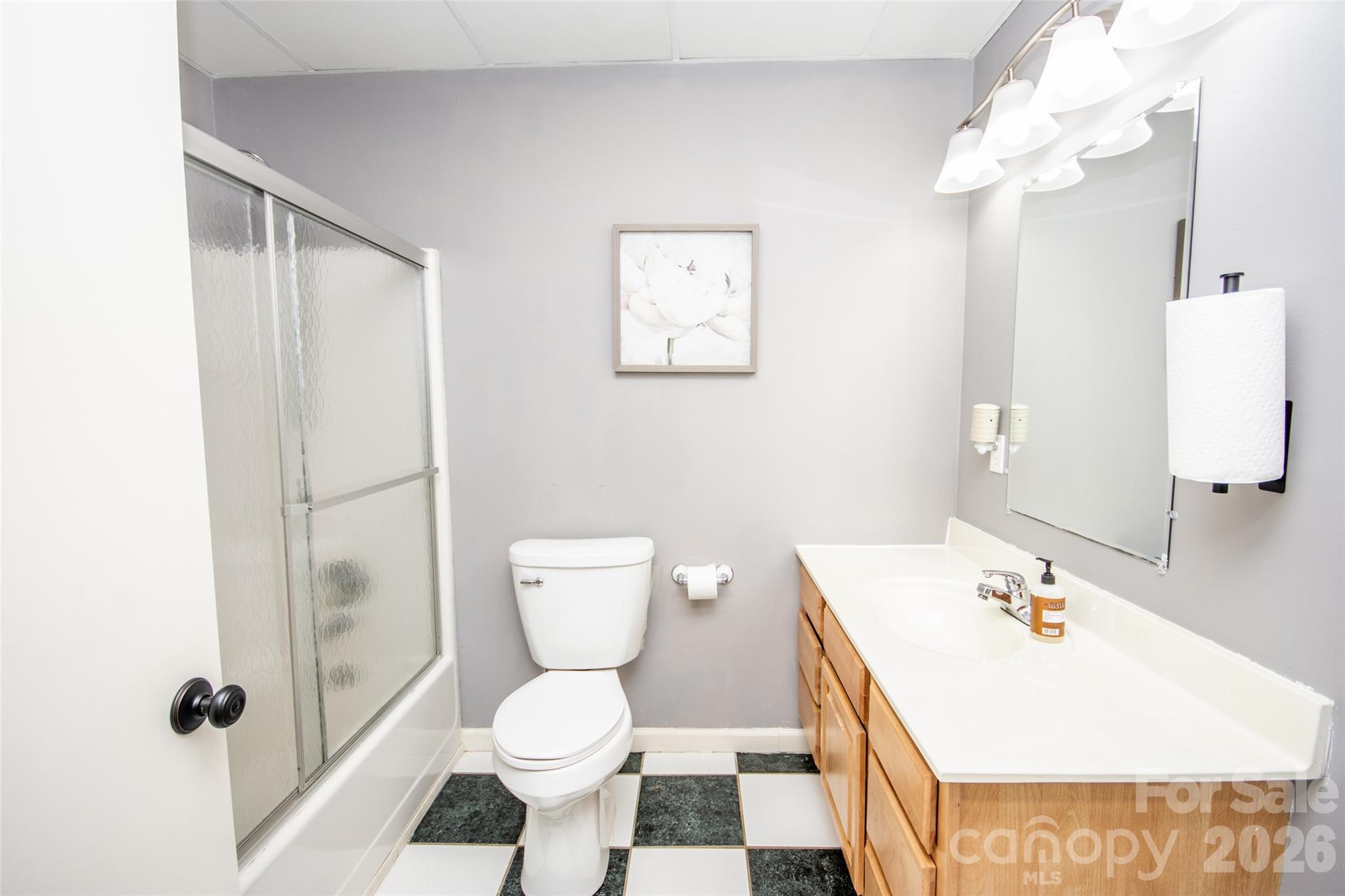2193 Hawthorne Lane — Wilkesboro