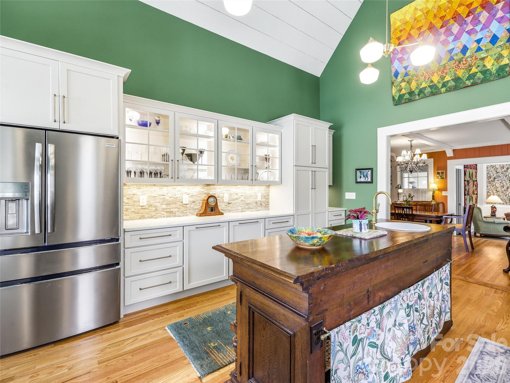 90 Woody Farm Drive — Pisgah Forest