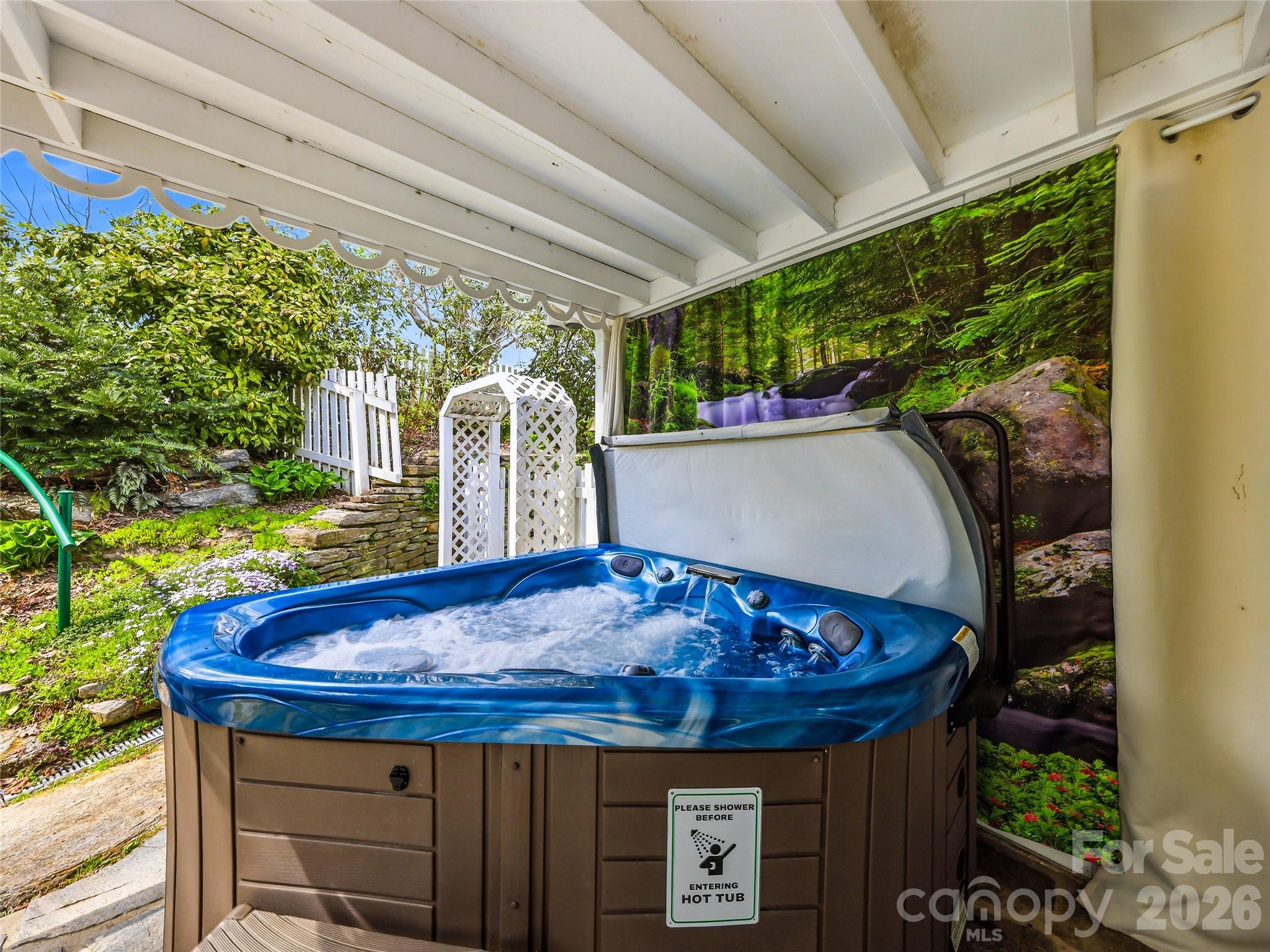 90 Woody Farm Drive — Pisgah Forest
