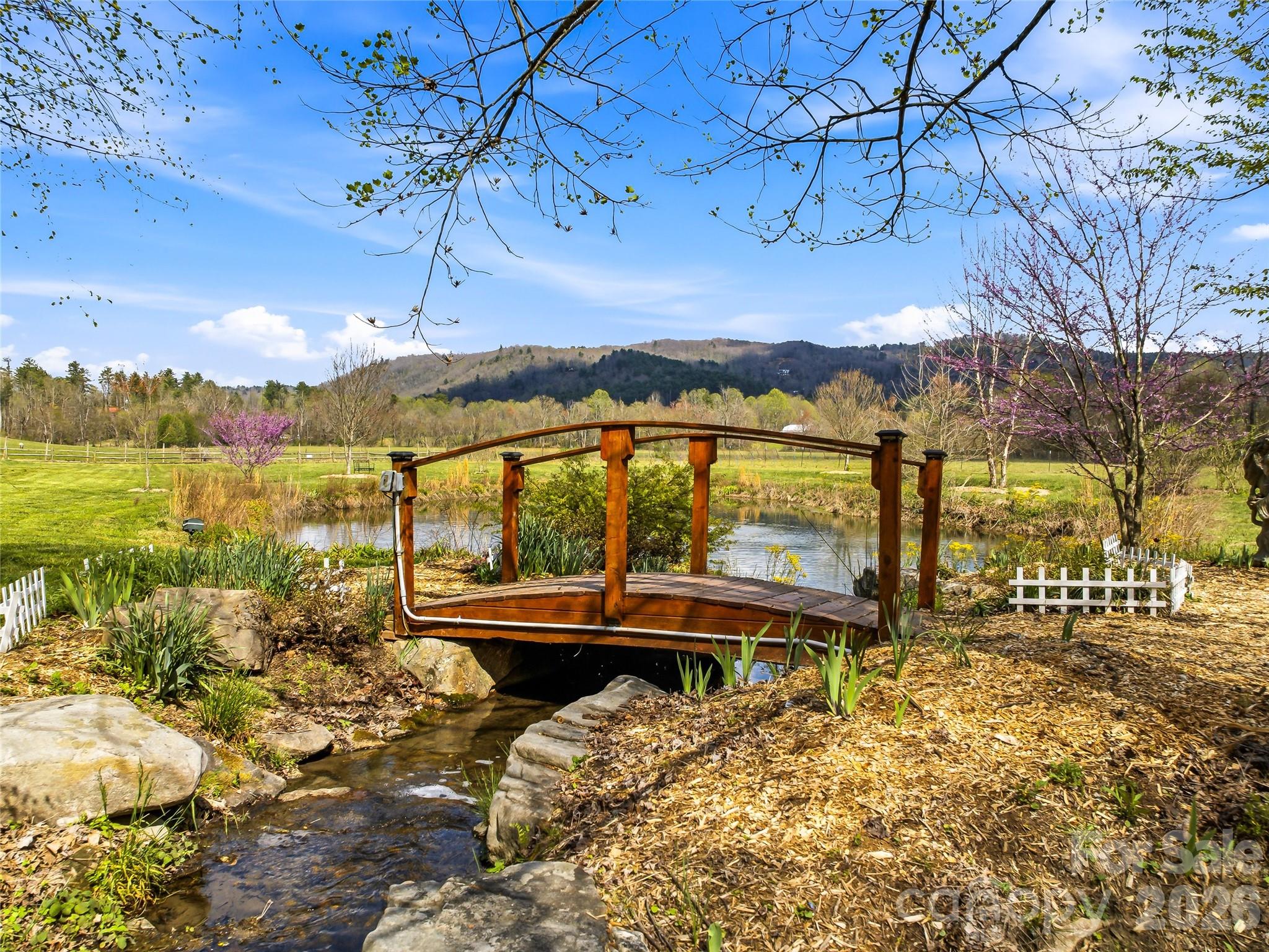 90 Woody Farm Drive — Pisgah Forest