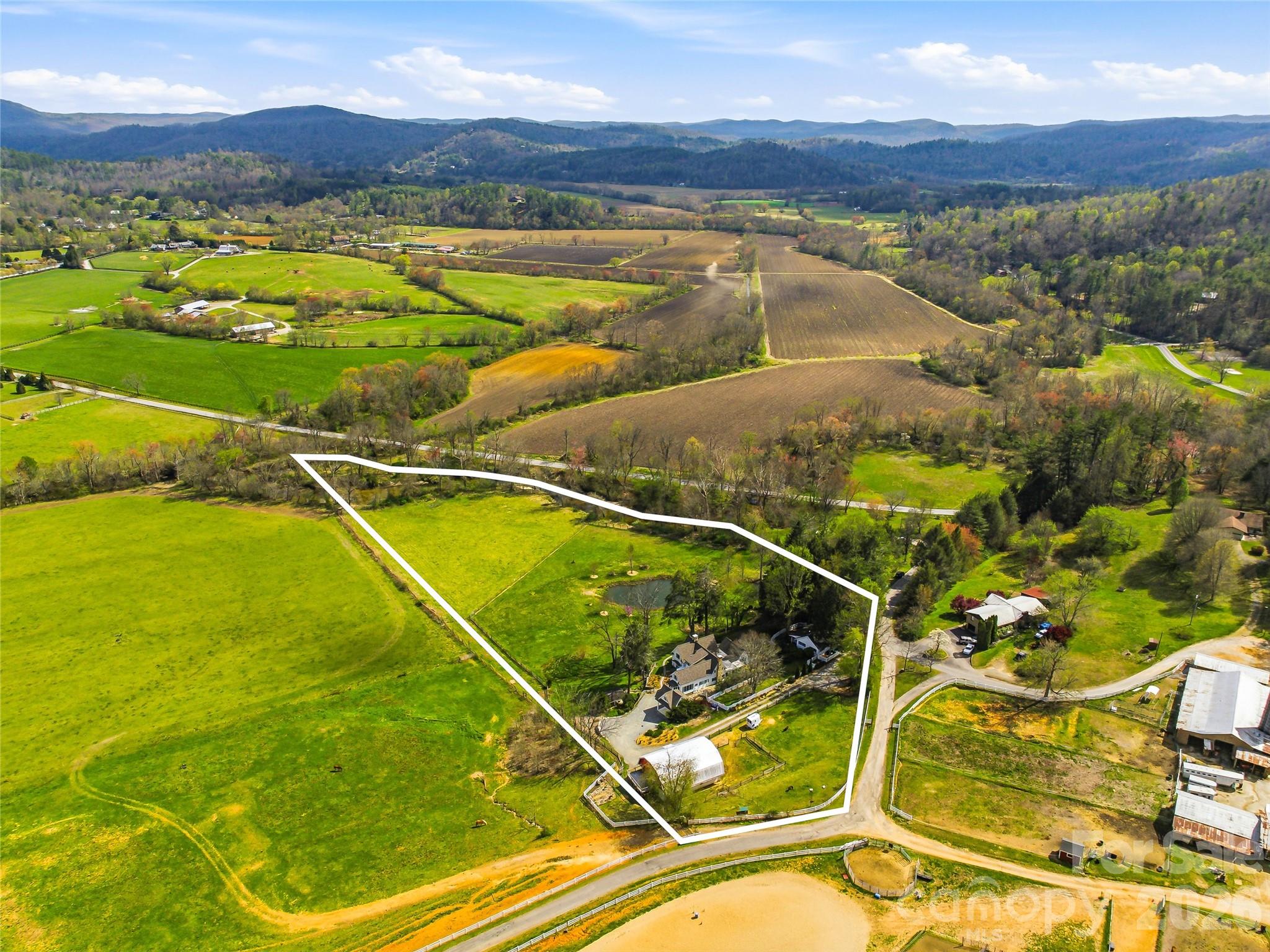 90 Woody Farm Drive — Pisgah Forest