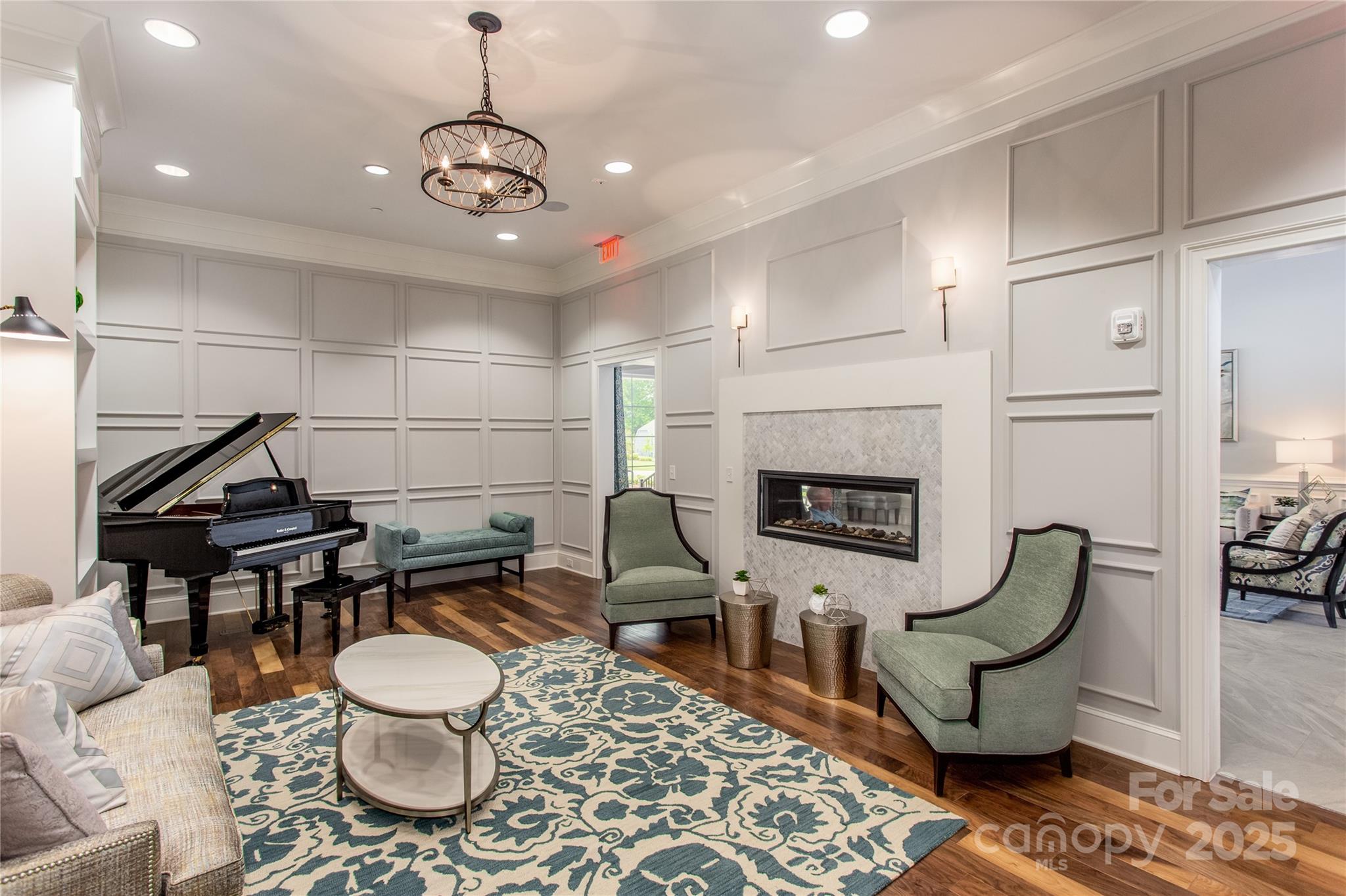 4225 Honey Locust Drive — Charlotte