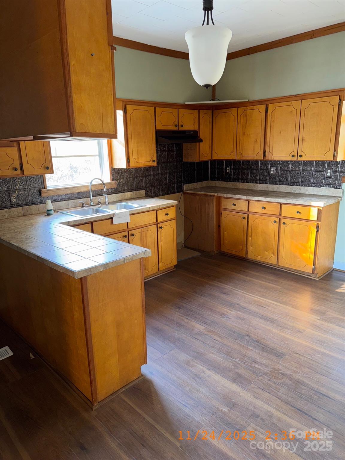 1217 Roberdel Road — Rockingham