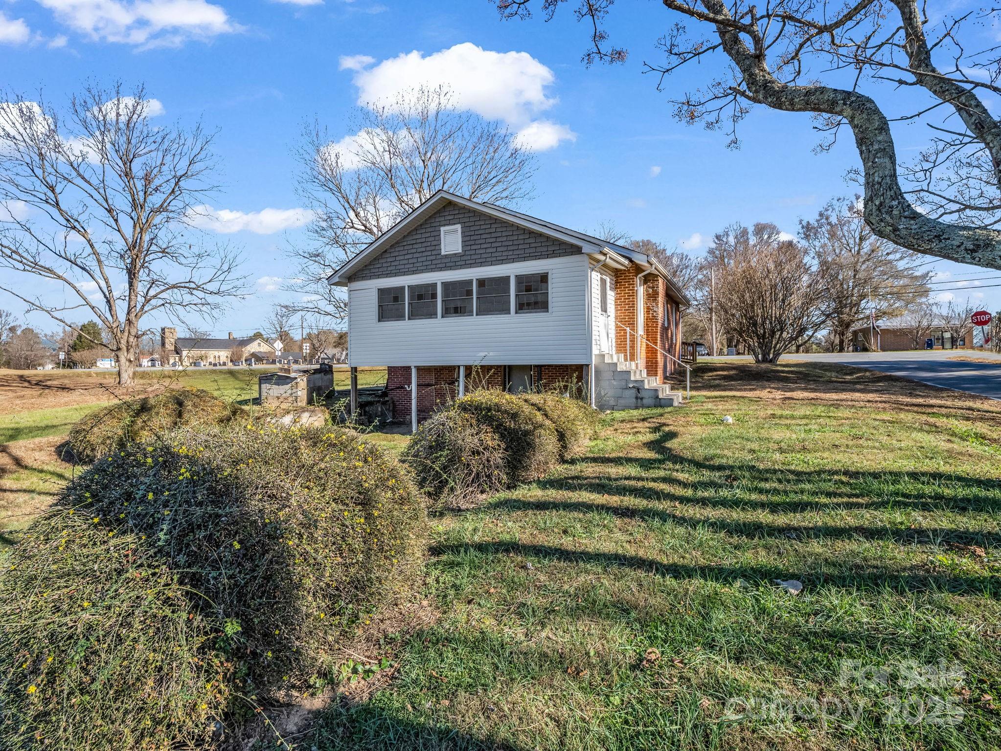 4501 Polkville Road — Shelby