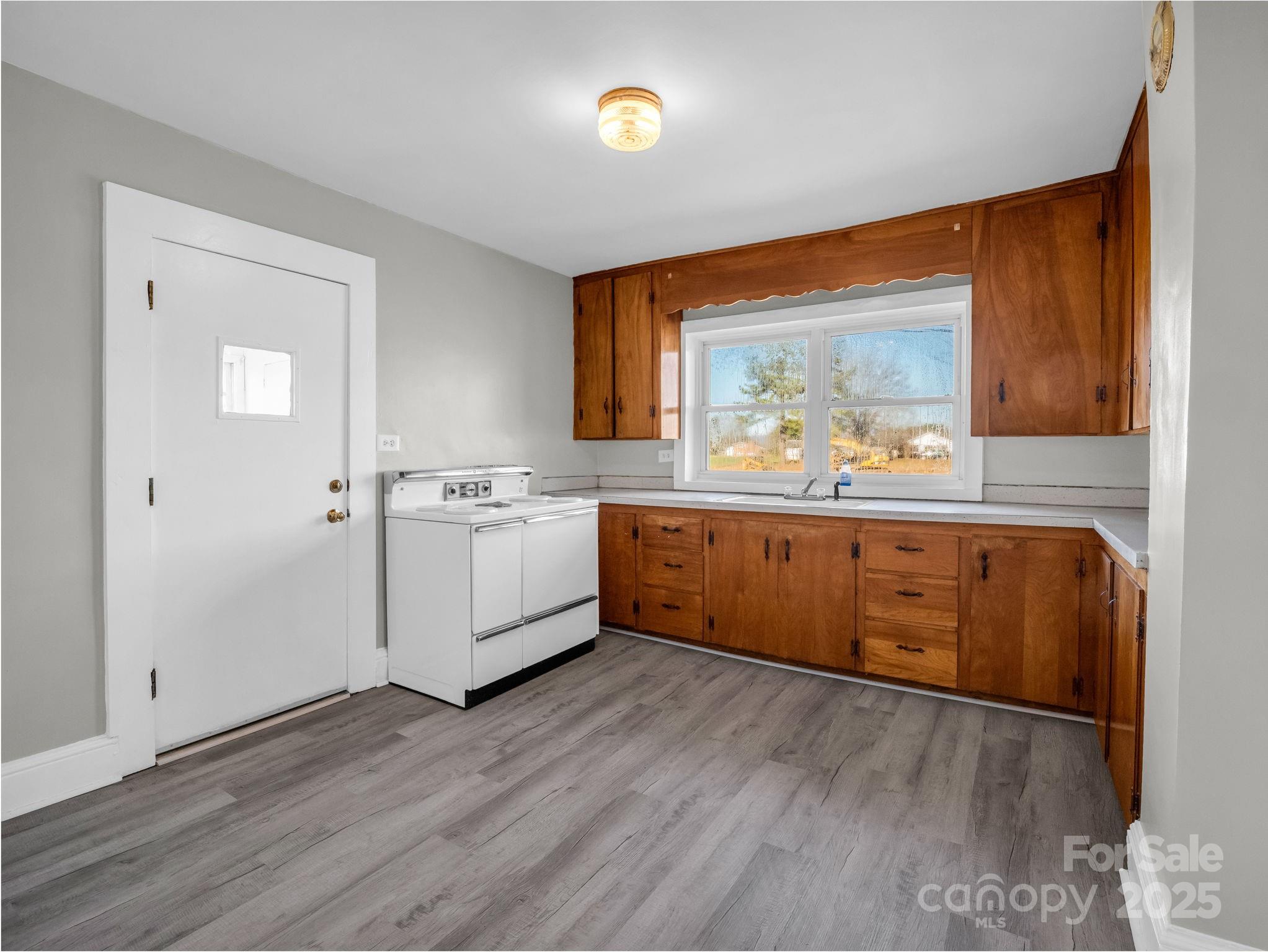 4501 Polkville Road — Shelby