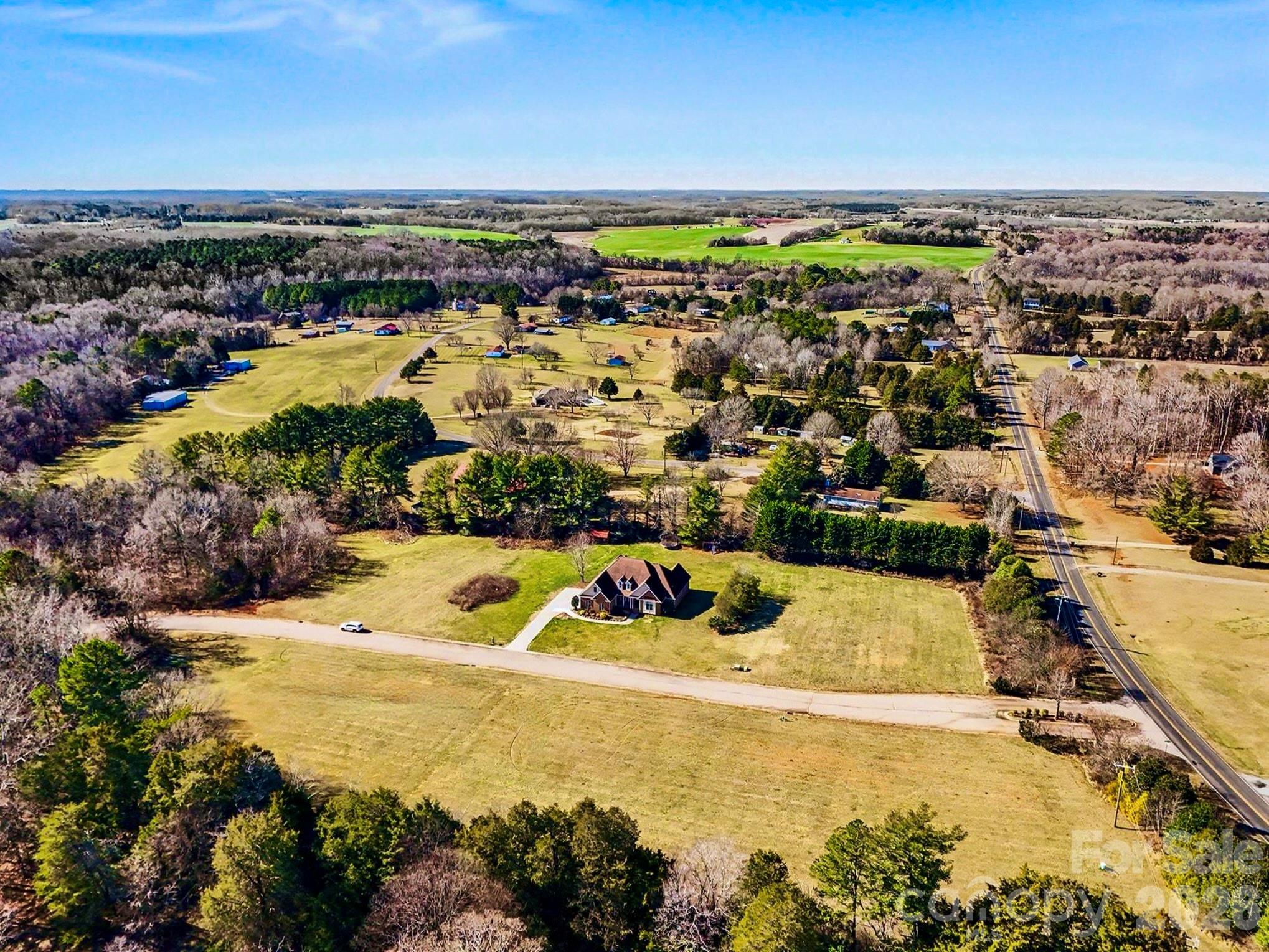 170 Saint James Way — Salisbury