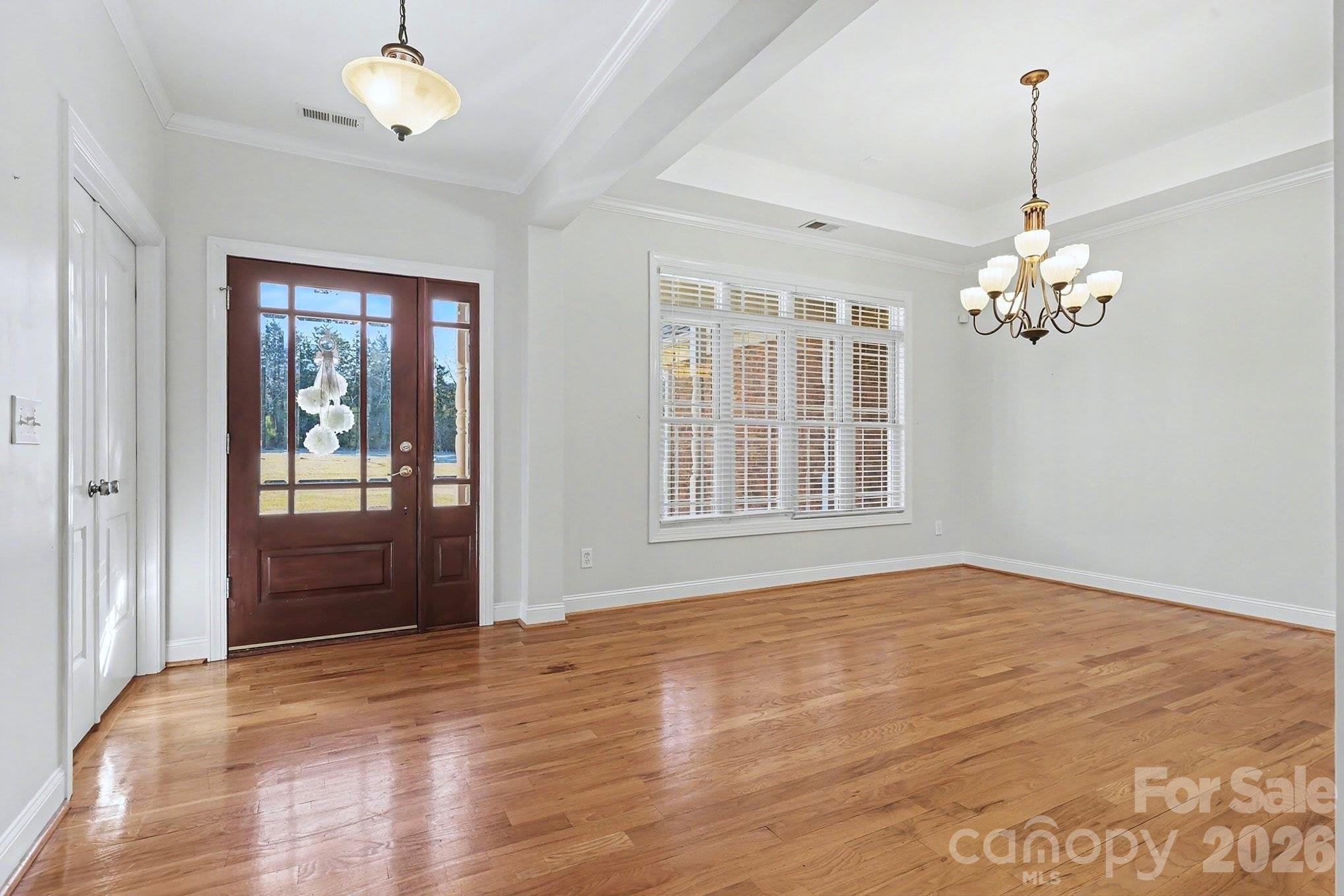 170 Saint James Way — Salisbury