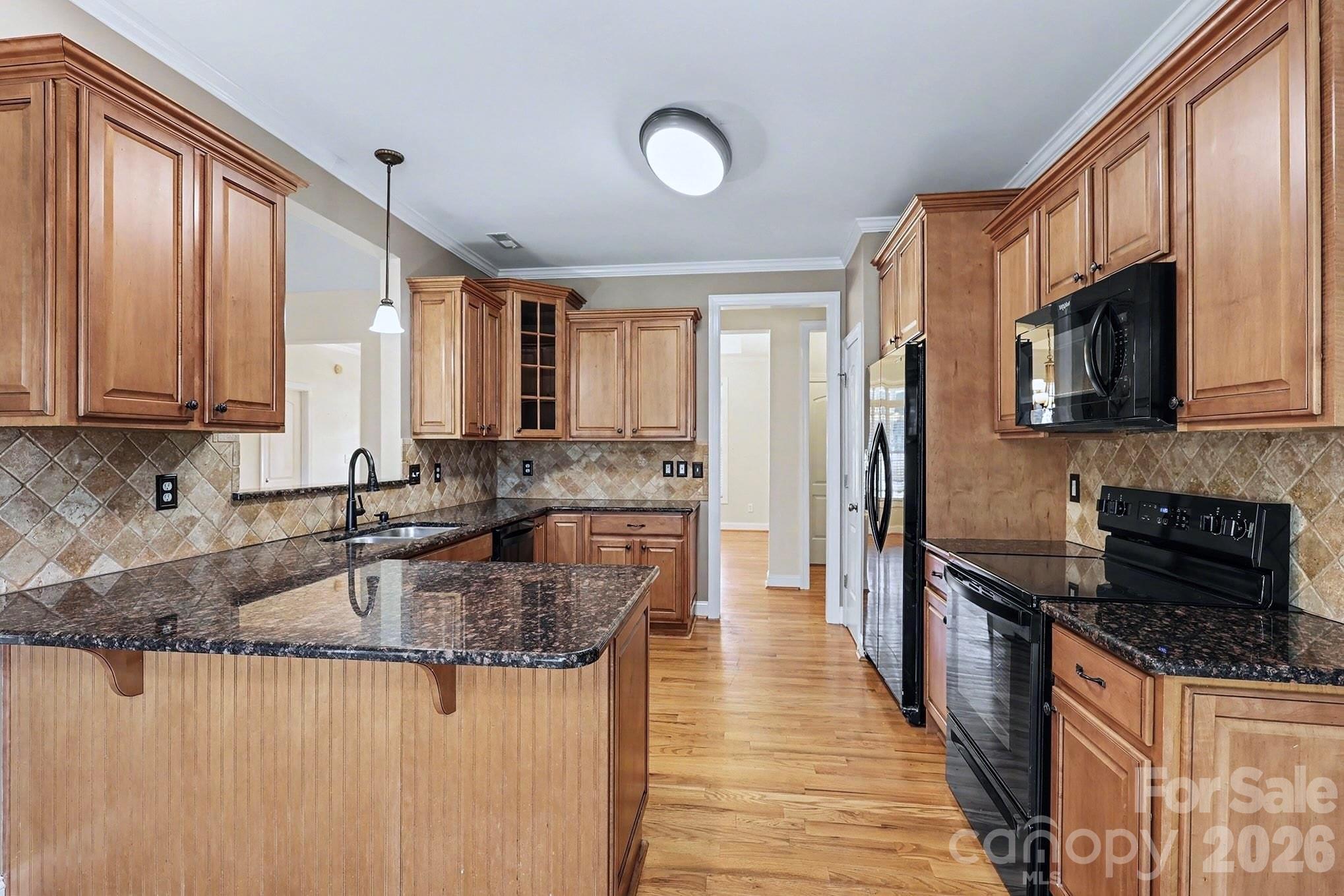 170 Saint James Way — Salisbury