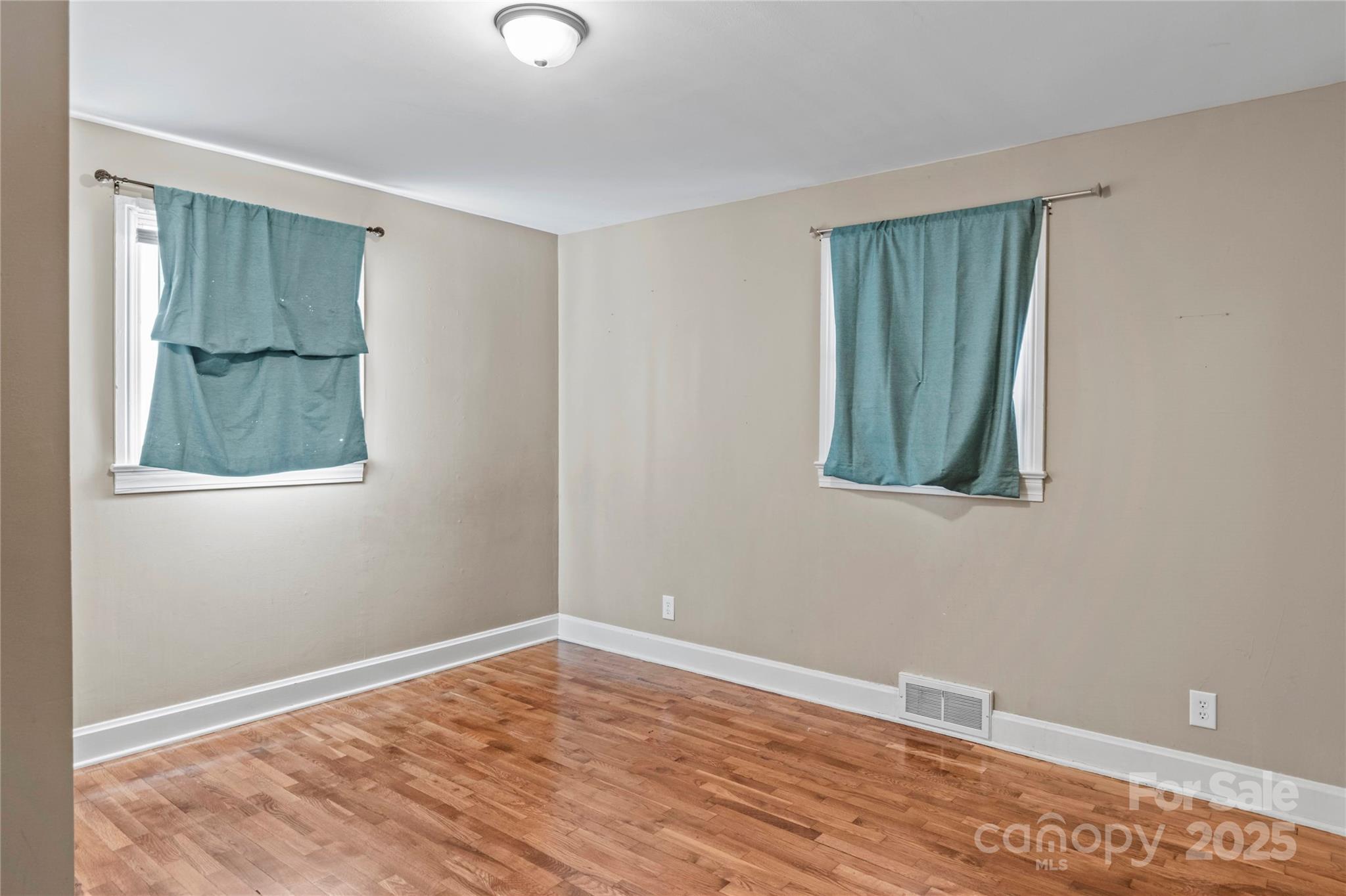 133 South Street #99 — Elkin
