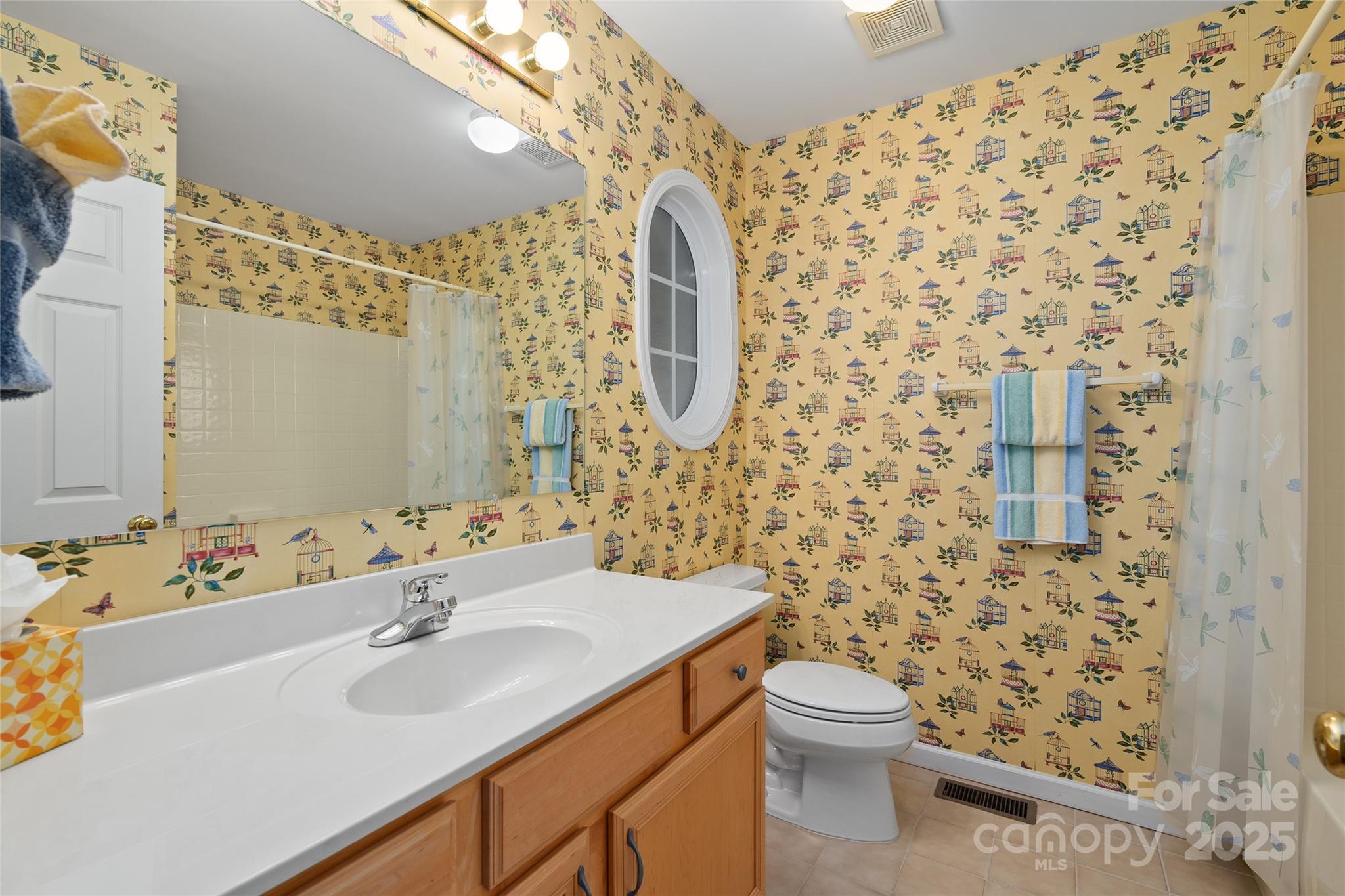 264 Charlestown Drive — Hendersonville