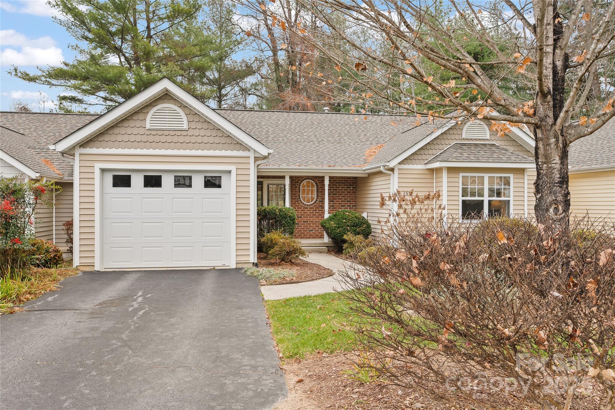 264 Charlestown Drive — Hendersonville