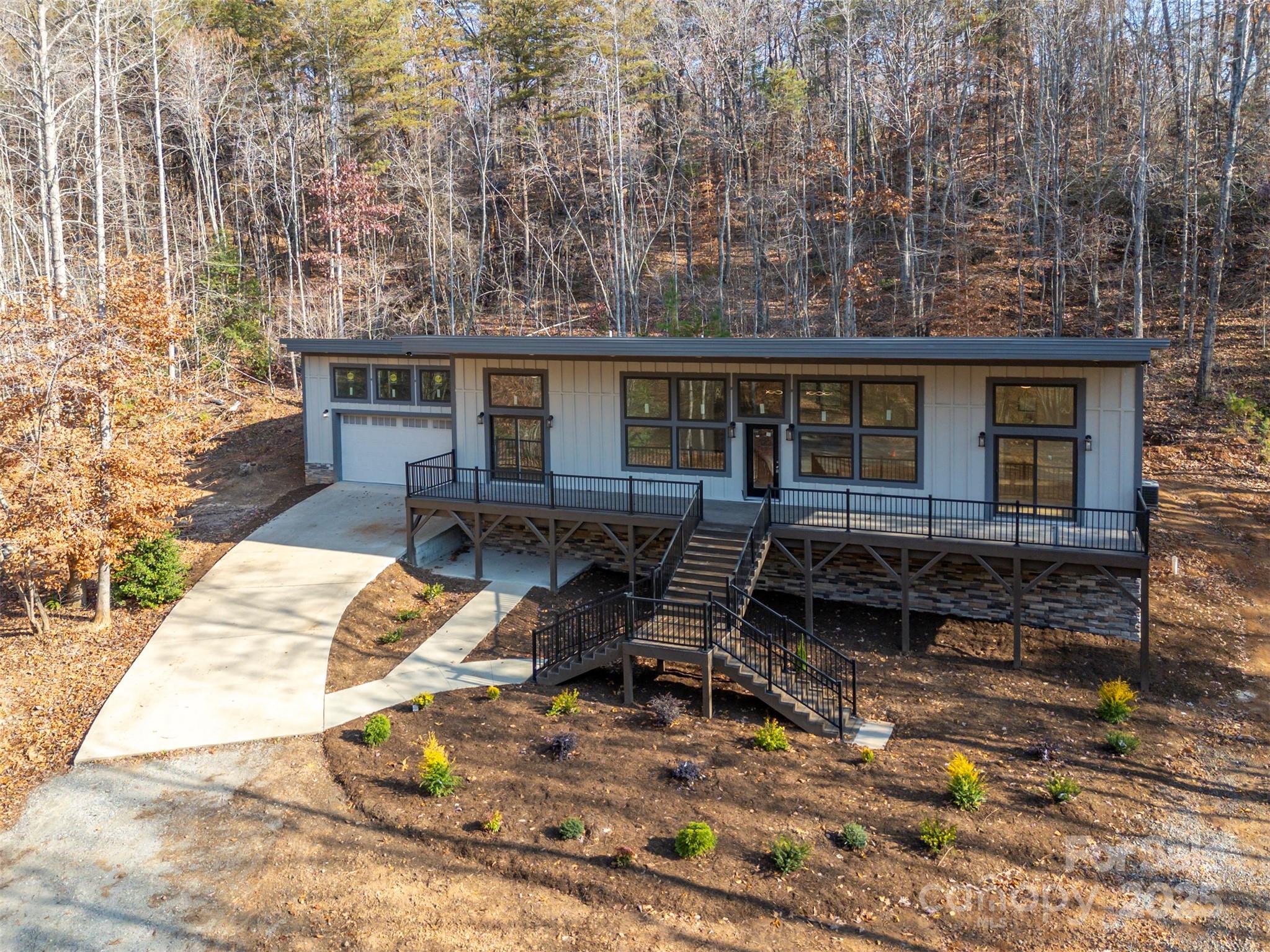 152 Golden Creek Trail — Union Mills