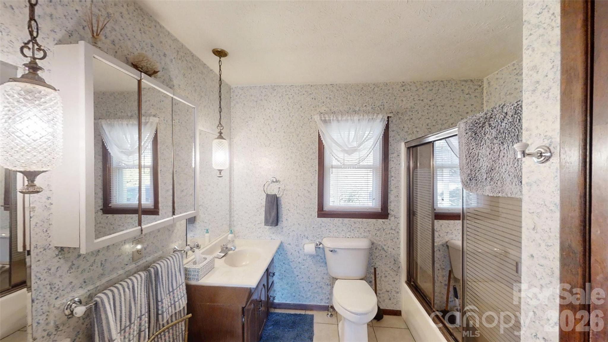 707 Lickskillet Road — Burnsville