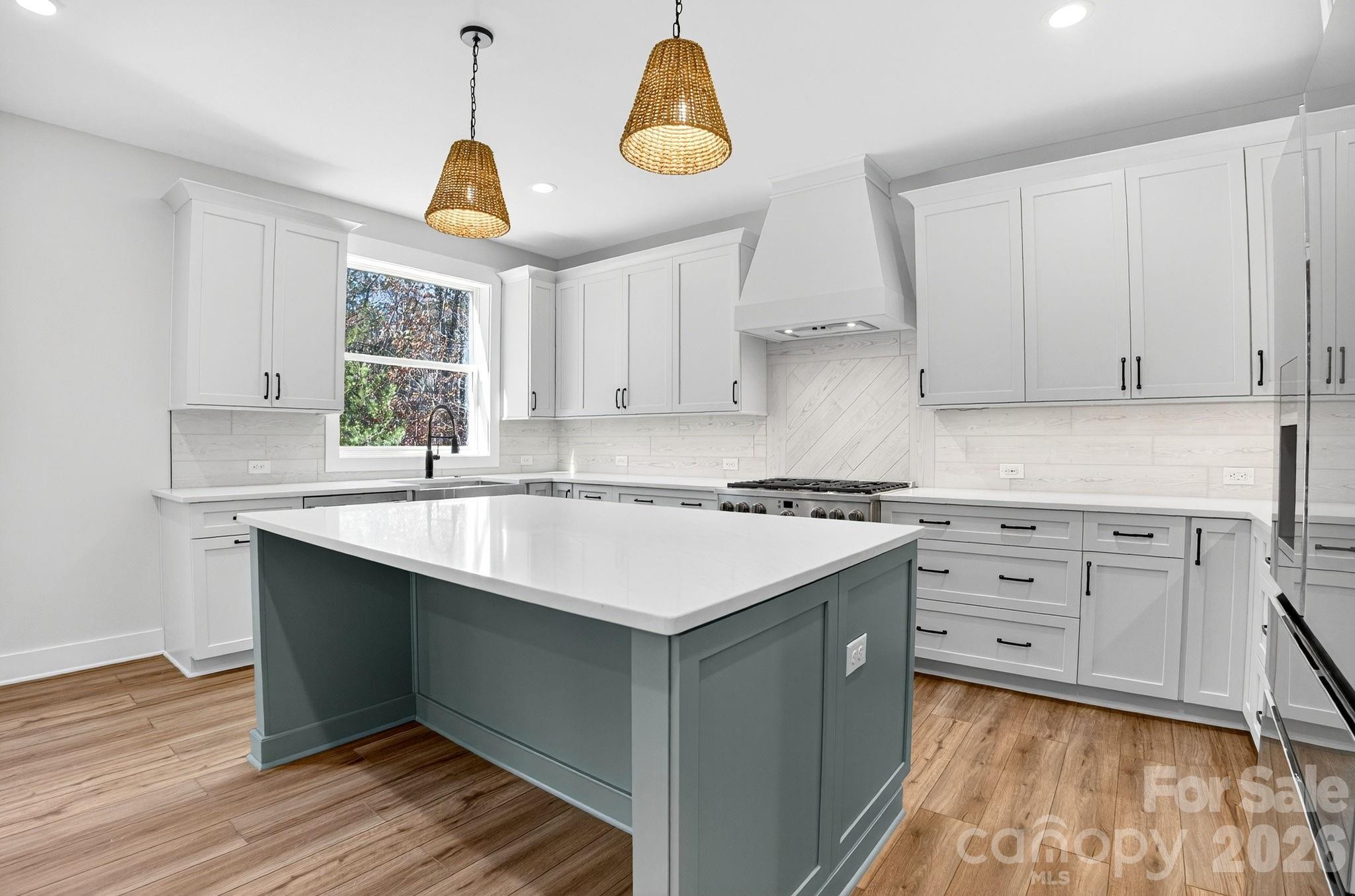 51 Windsor Drive — Taylorsville
