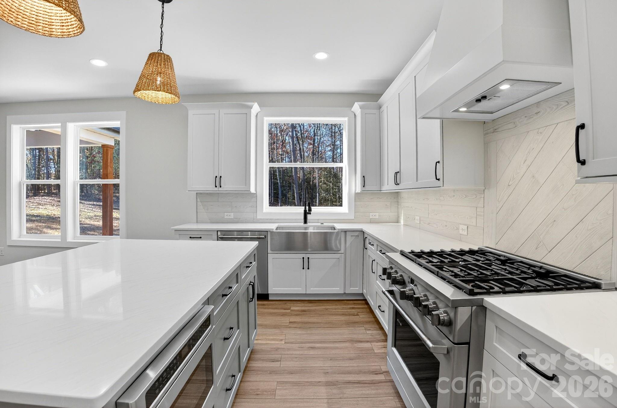 51 Windsor Drive — Taylorsville