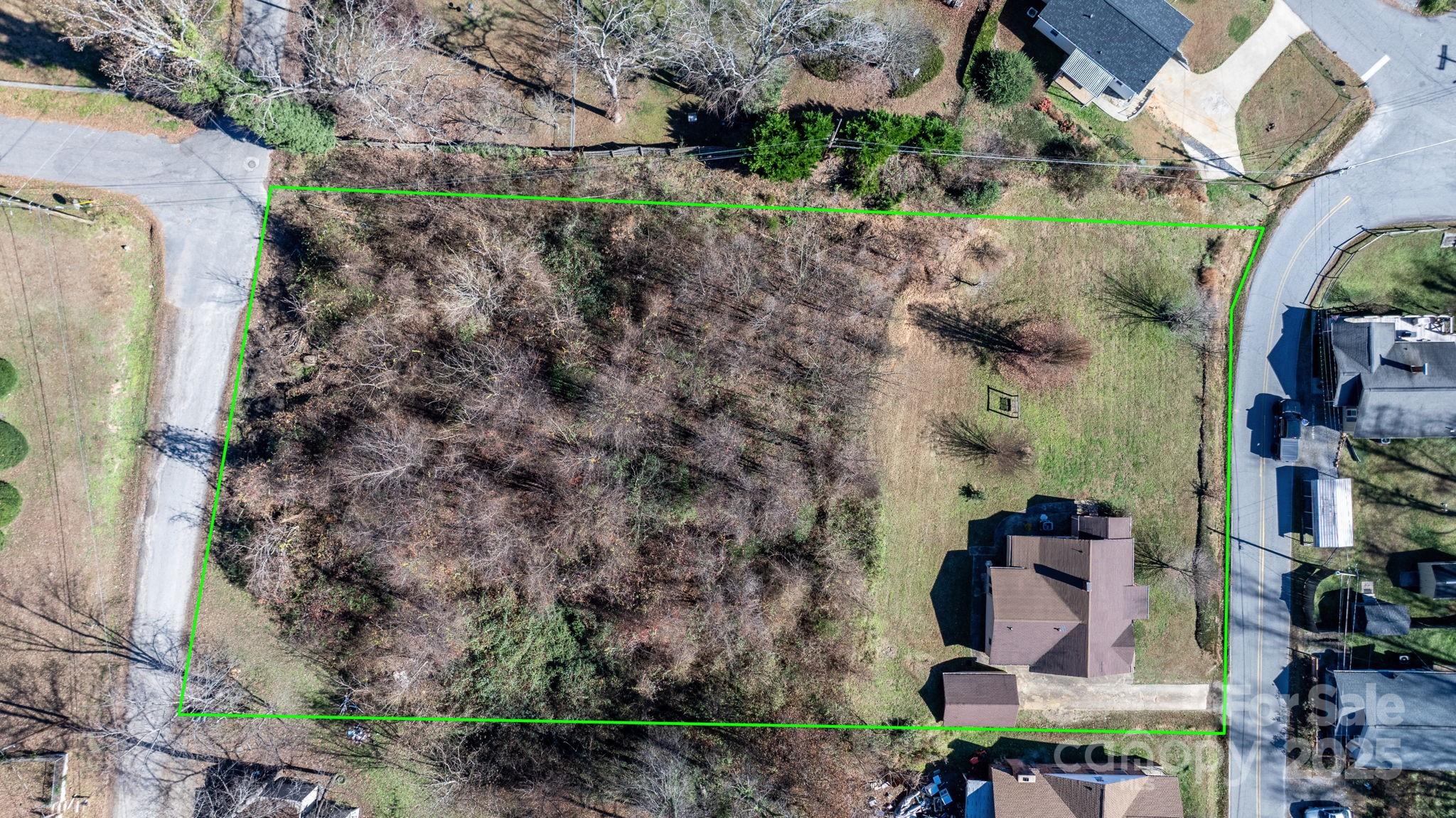 1606 Poplar Street NW — Lenoir