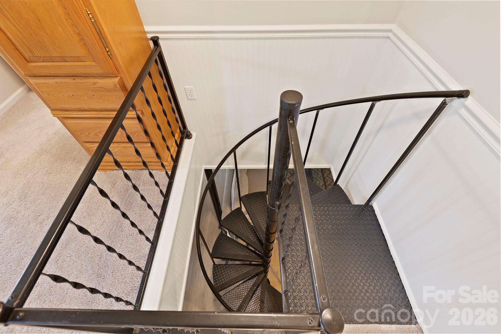 124 Flat Creek Drive — Lake Toxaway