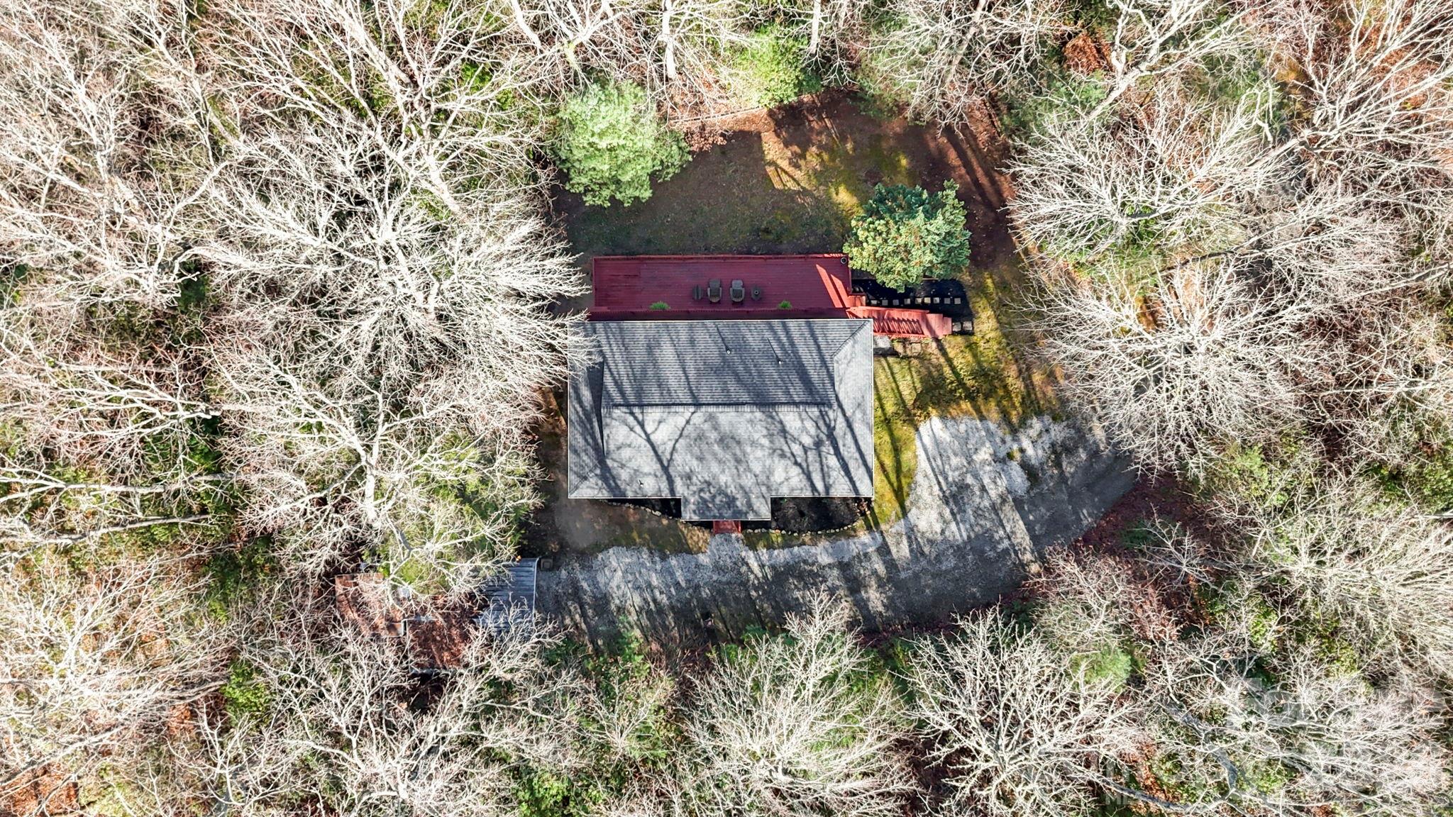 124 Flat Creek Drive — Lake Toxaway