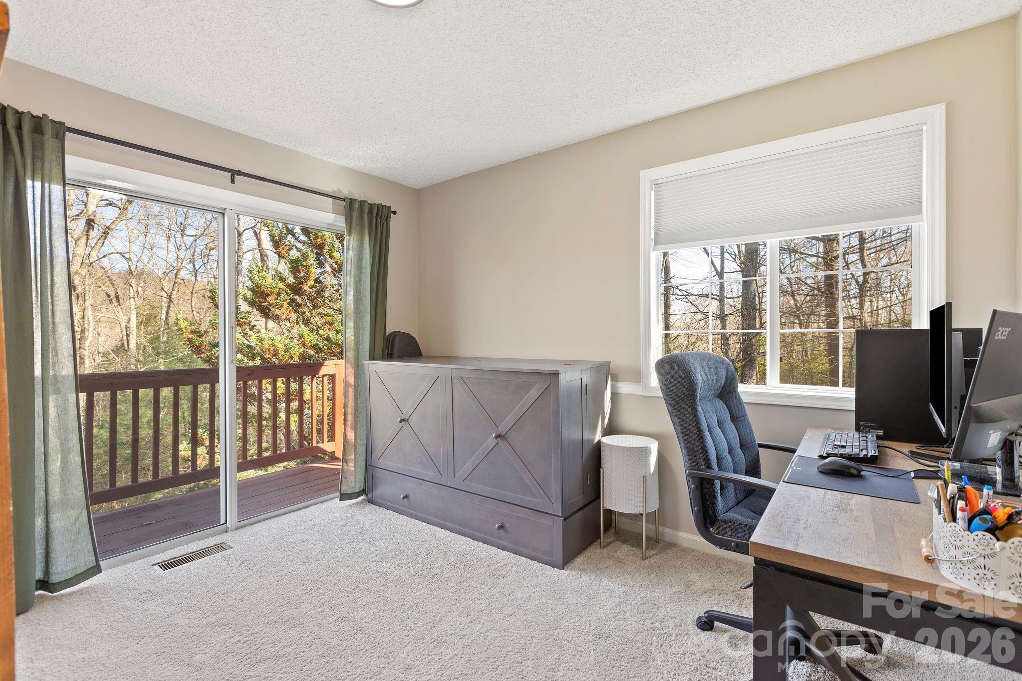 124 Flat Creek Drive — Lake Toxaway