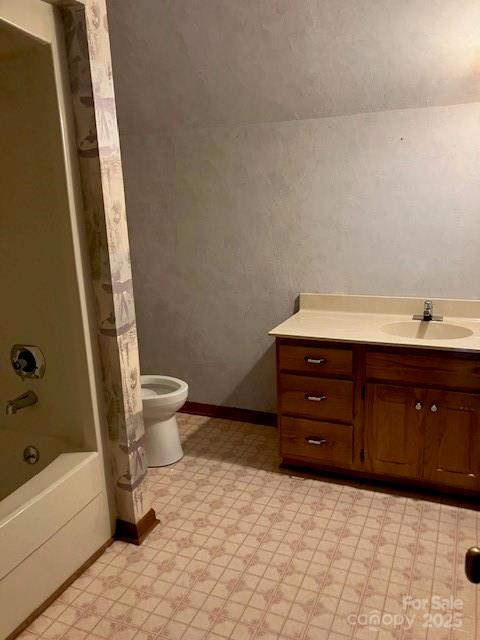 4462-1 Hoover Road — Lawndale