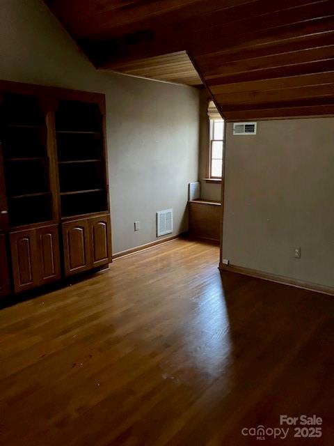 4462-1 Hoover Road — Lawndale