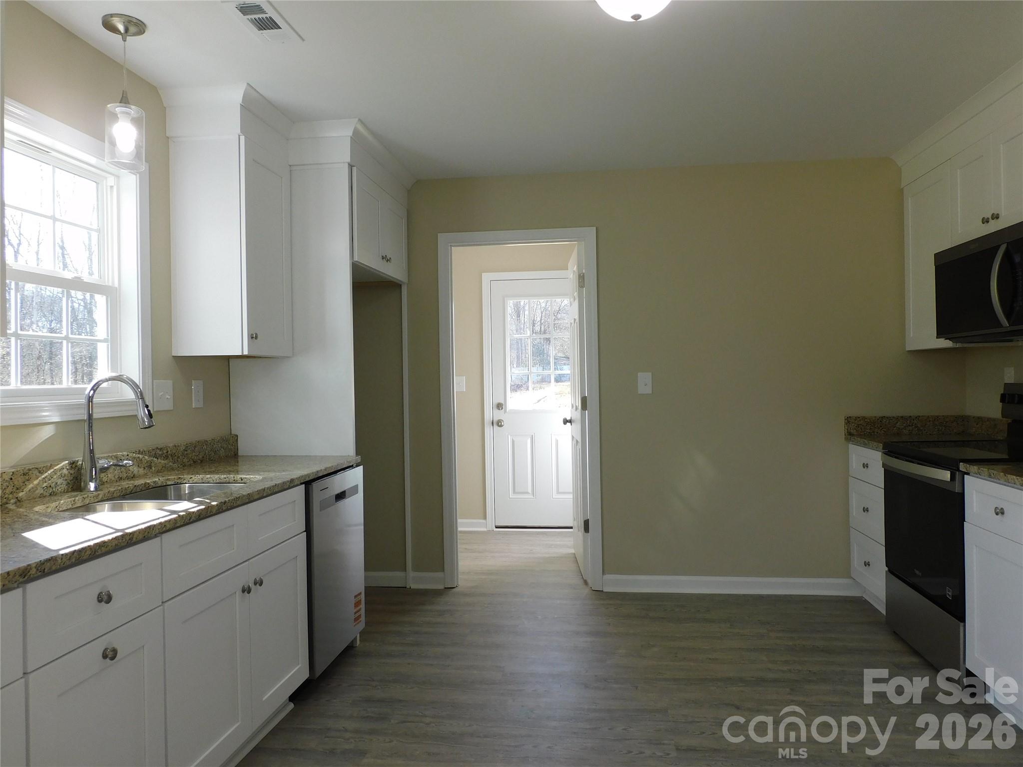 216 McClain Street #5 — York